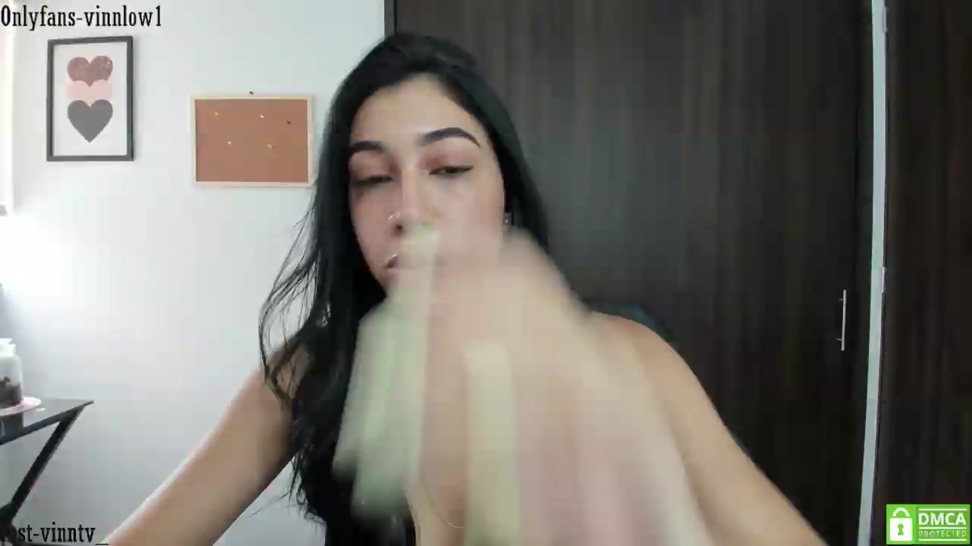 Gallery image thumbnail from Vinnlow's myfreecams stream on, 08/25/2026, 13:36 image 5 of 20