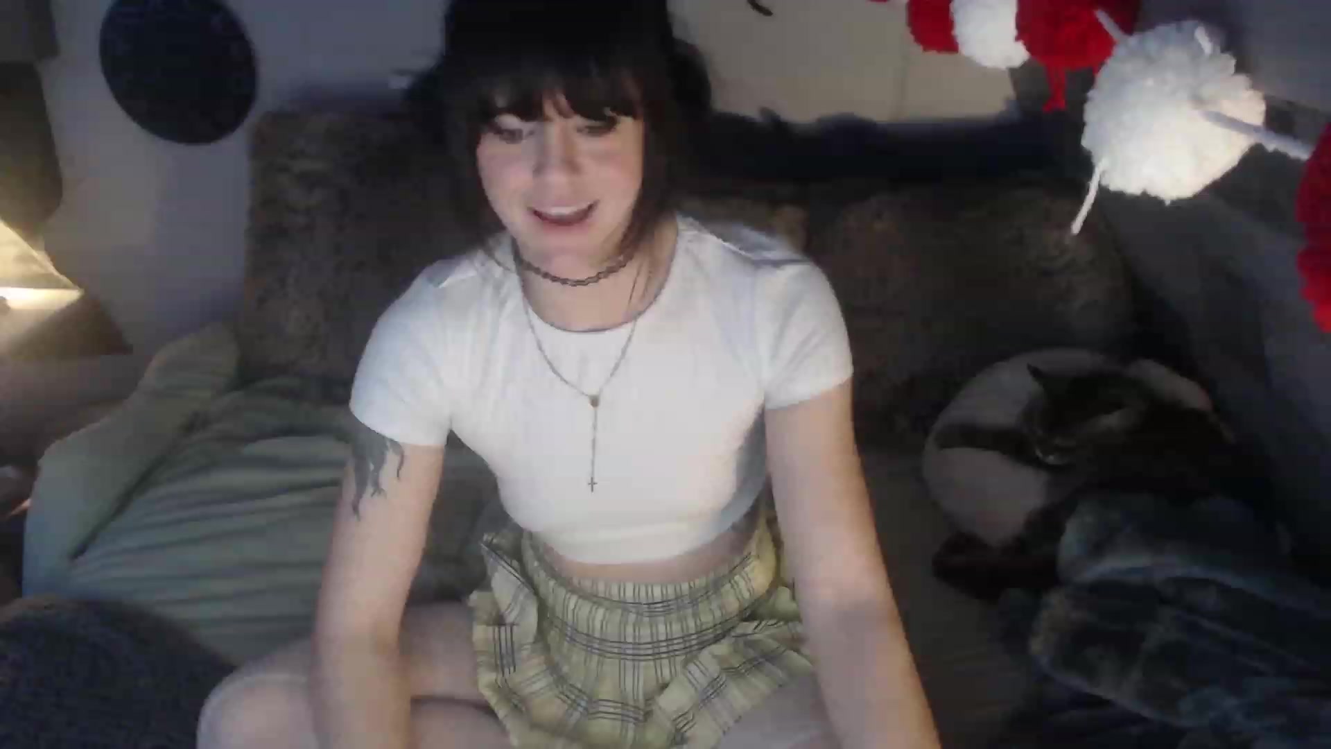 Gallery image thumbnail from VinnyVanGhoe's myfreecams stream on, 03/02/2023, 02:15 image 18 of 20