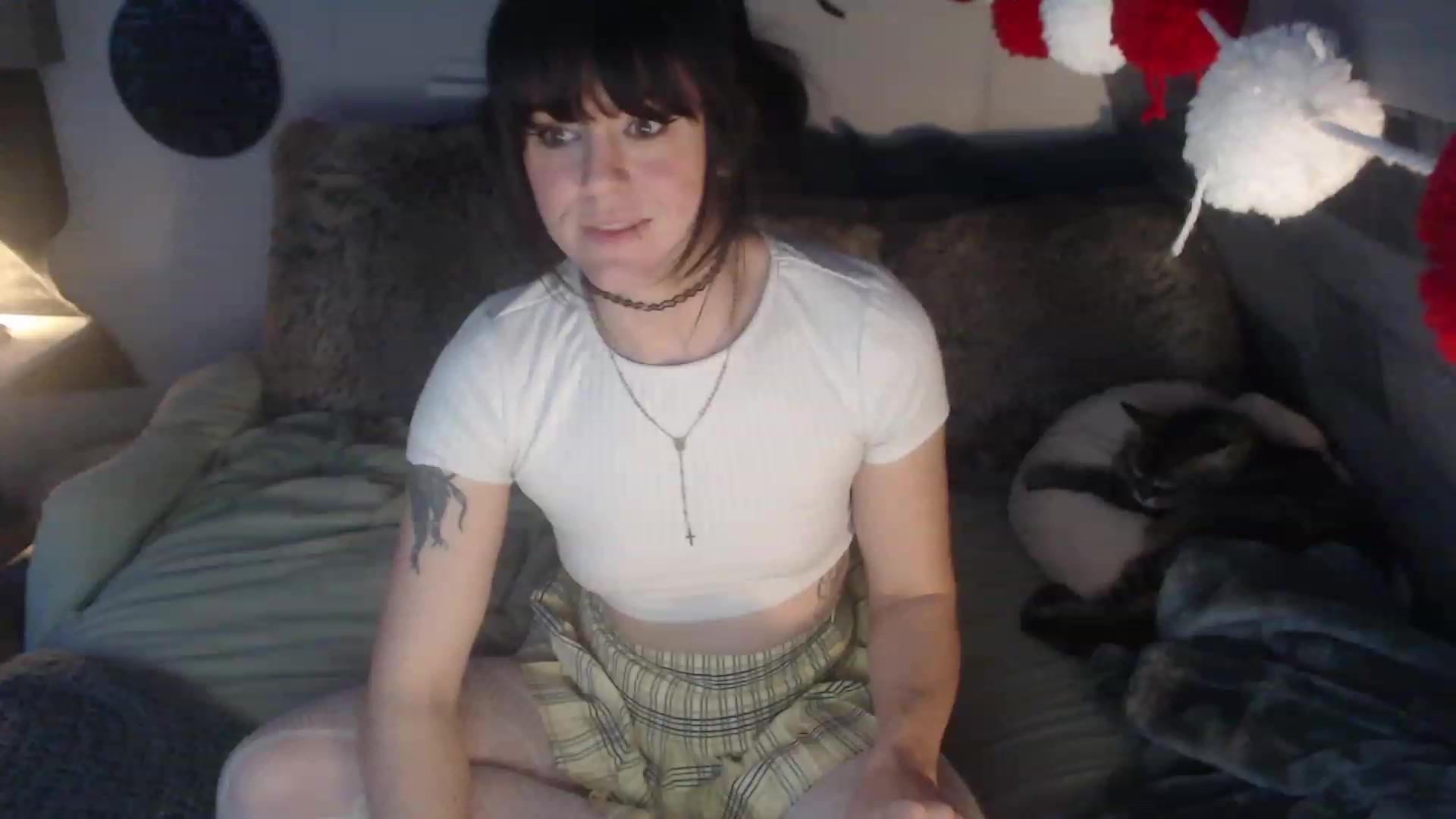 Gallery image thumbnail from VinnyVanGhoe's myfreecams stream on, 03/02/2023, 02:15 image 19 of 20
