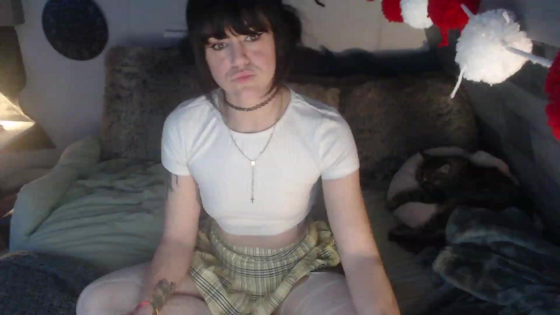Gallery image thumbnail from VinnyVanGhoe's myfreecams stream on, 03/02/2023, 02:15 image 11 of 20