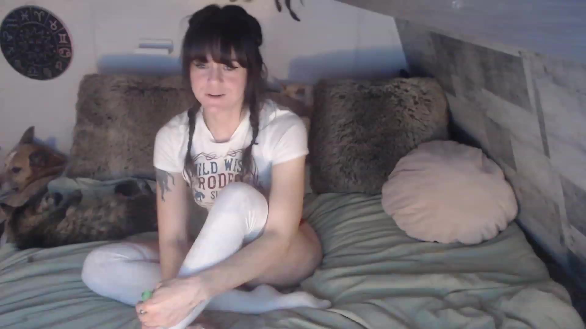 Gallery image thumbnail from VinnyVanGhoe's myfreecams stream on, 03/08/2023, 23:14 image 16 of 20