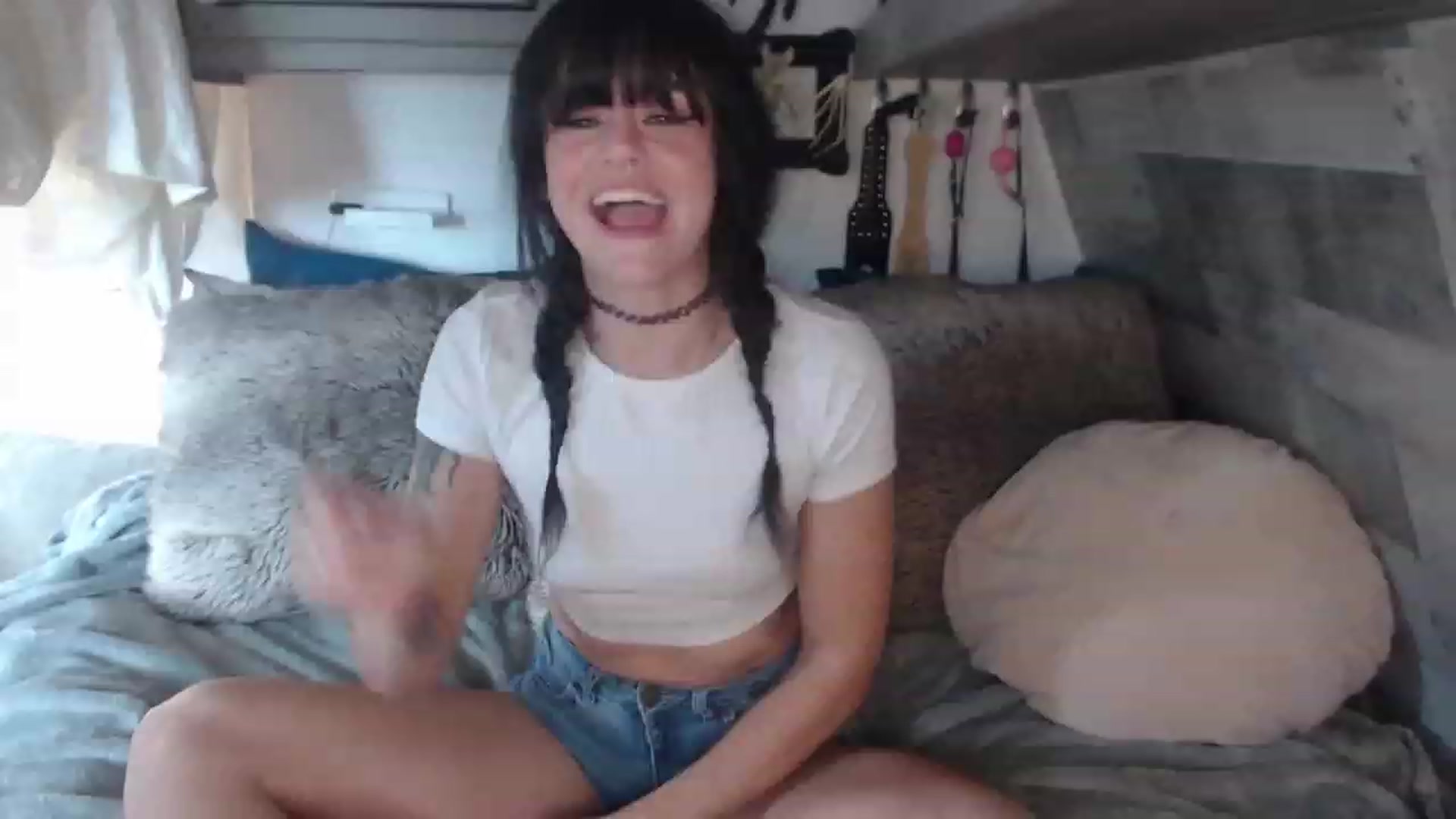 Gallery image thumbnail from VinnyVanGhoe's myfreecams stream on, 07/19/2023, 19:50 image 5 of 20