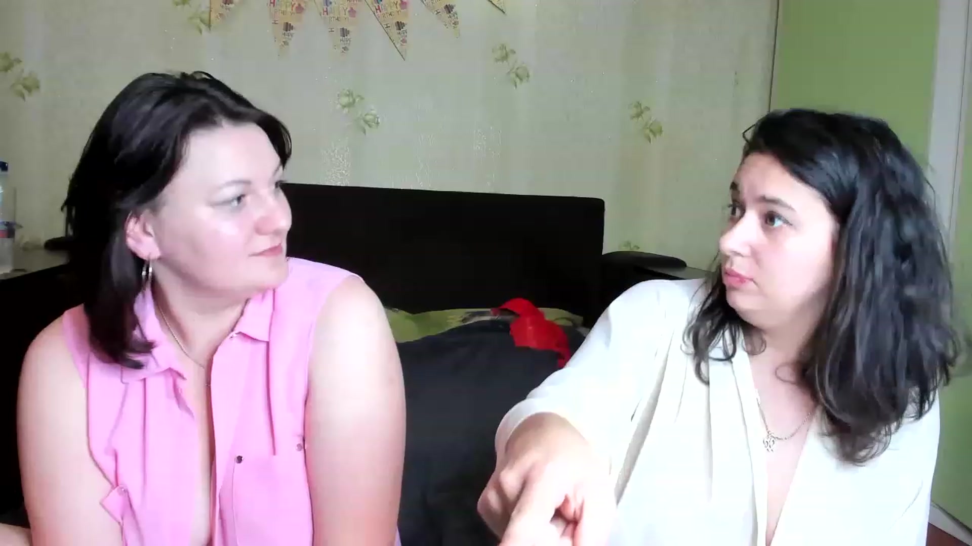 Gallery image thumbnail from ViolaDavil's myfreecams stream on, 12/02/2022, 19:54 image 20 of 20