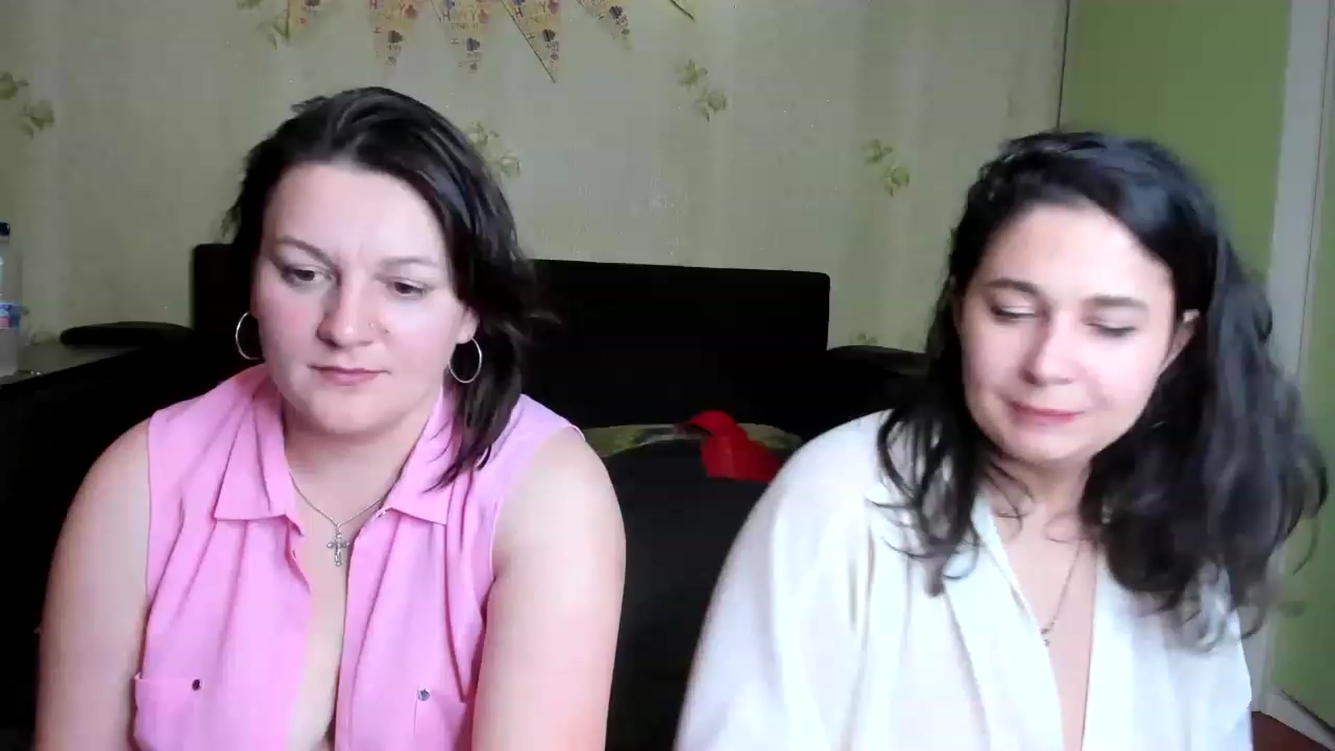 Gallery image thumbnail from ViolaDavil's myfreecams stream on, 12/02/2022, 19:54 image 15 of 20