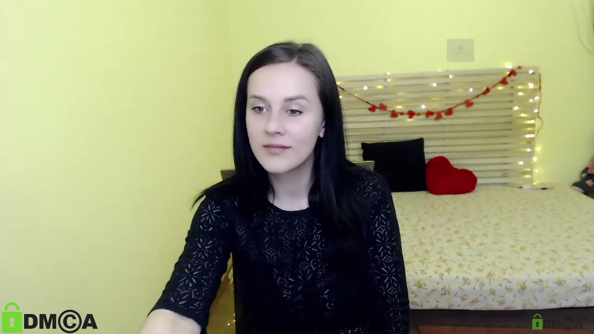 Gallery image thumbnail from ViolaEramoo's myfreecams stream on, 04/25/2023, 07:25 image 7 of 20