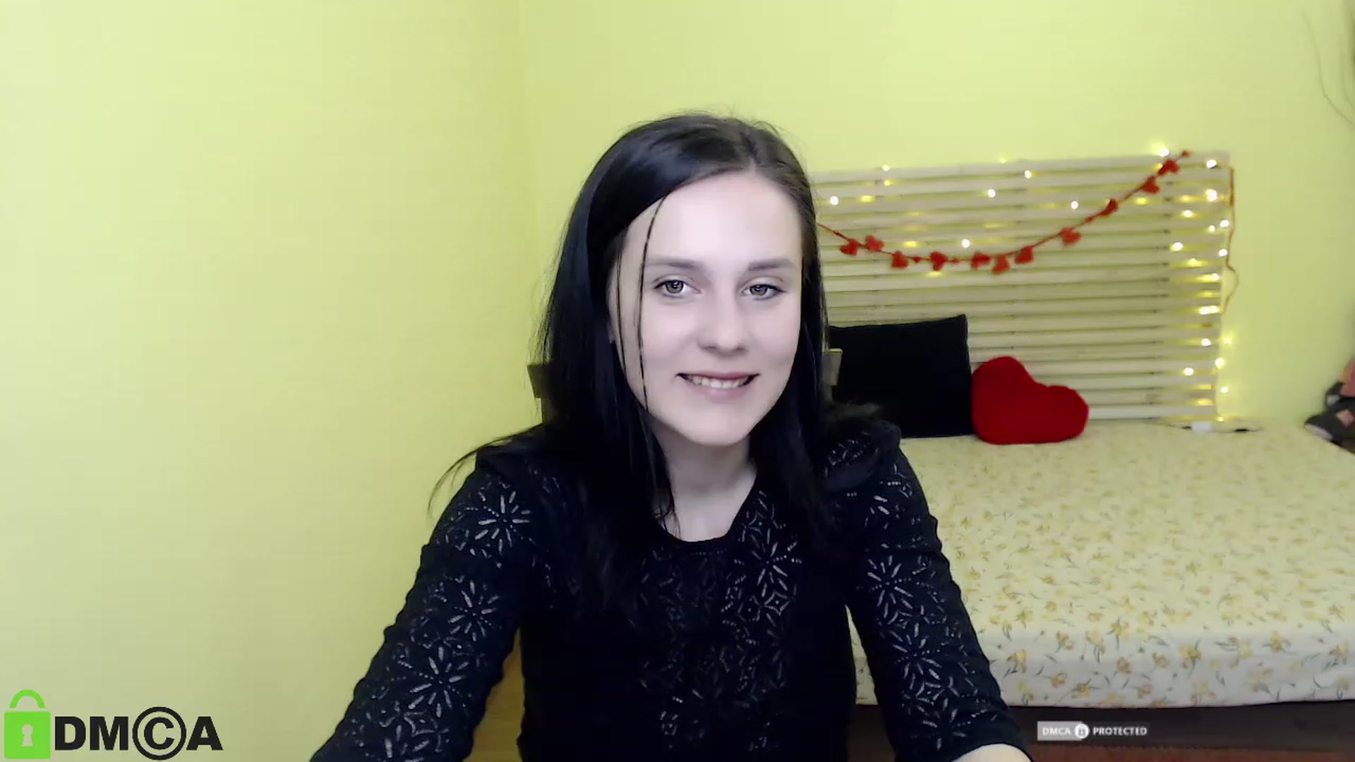Gallery image thumbnail from ViolaEramoo's myfreecams stream on, 04/25/2023, 07:54 image 6 of 20