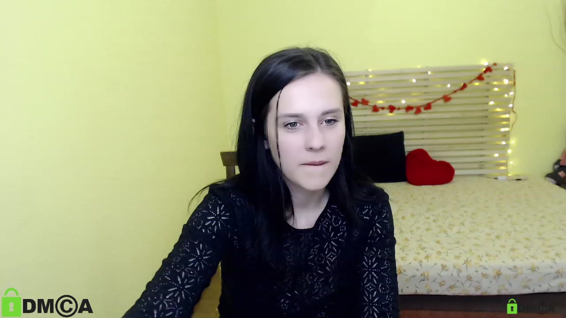 Gallery image thumbnail from ViolaEramoo's myfreecams stream on, 04/25/2023, 07:54 image 1 of 20