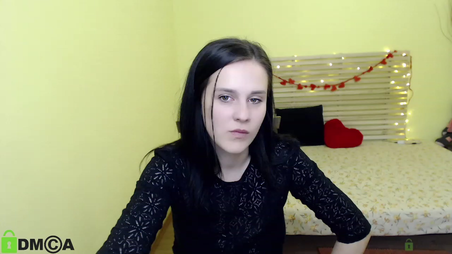 Gallery image thumbnail from ViolaEramoo's myfreecams stream on, 04/25/2023, 07:54 image 3 of 20