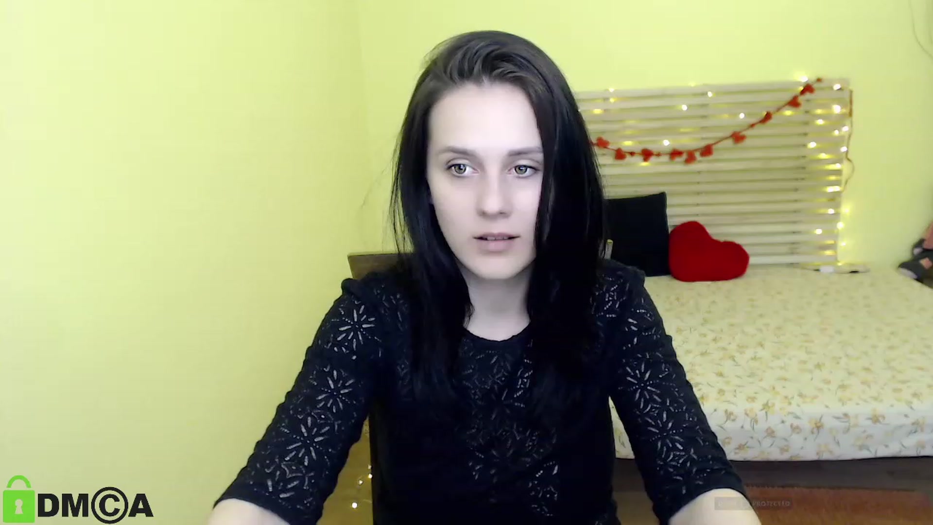 Gallery image thumbnail from ViolaEramoo's myfreecams stream on, 04/25/2023, 10:01 image 4 of 20