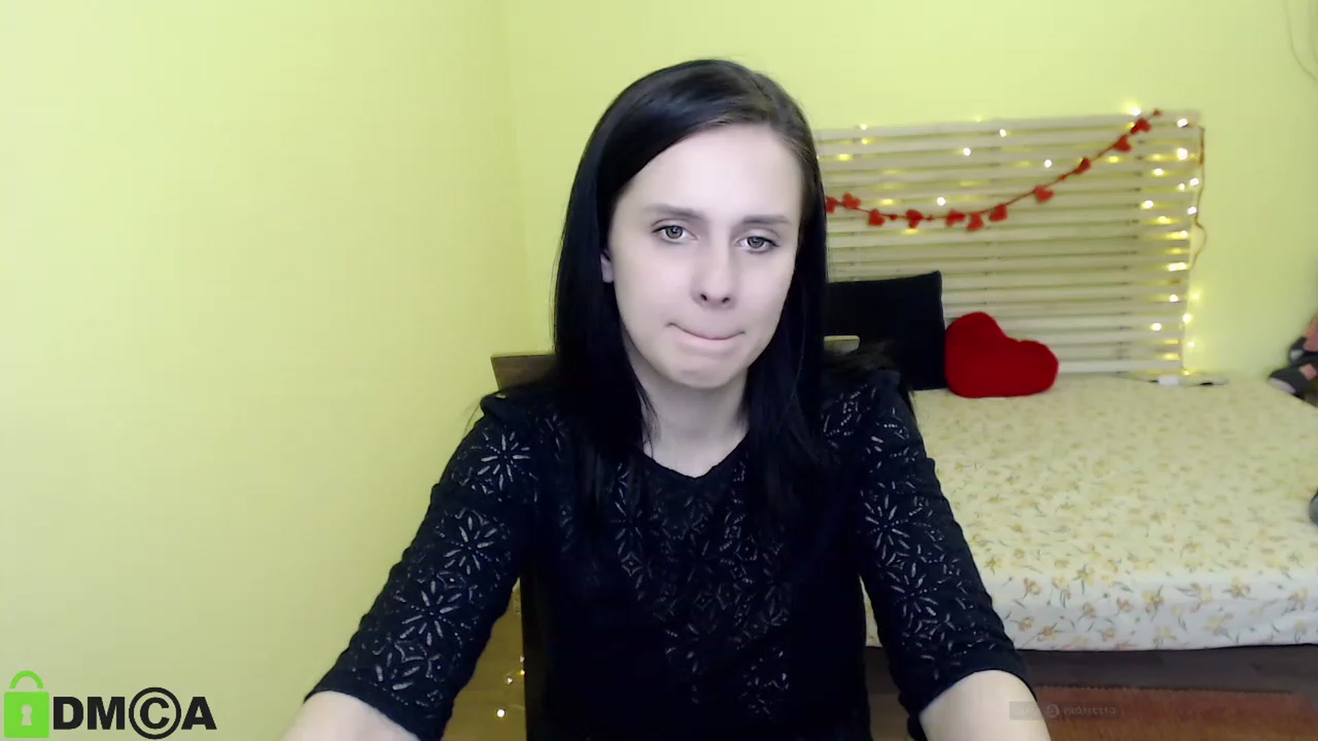 Gallery image thumbnail from ViolaEramoo's myfreecams stream on, 04/25/2023, 11:54 image 10 of 20