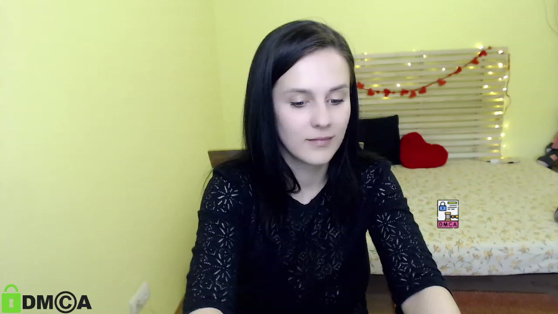 Gallery image thumbnail from ViolaEramoo's myfreecams stream on, 04/25/2023, 11:54 image 7 of 20