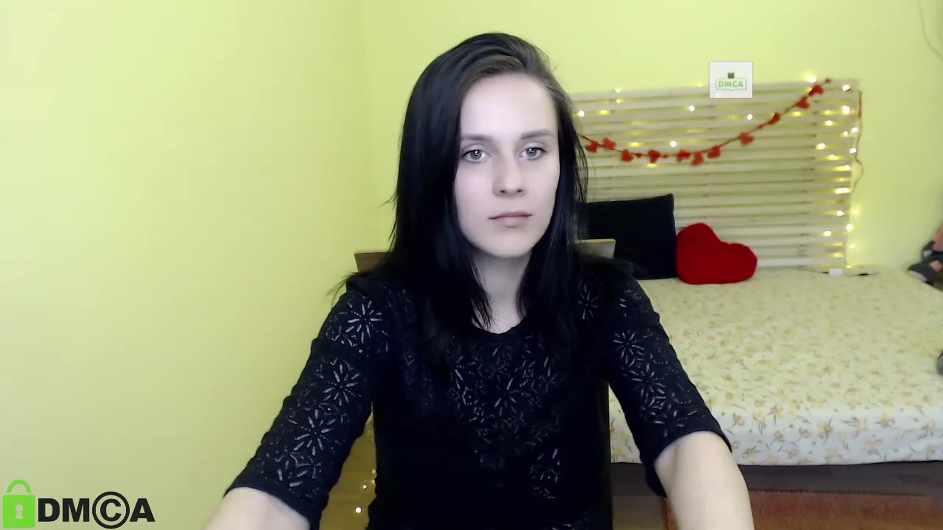 Gallery image thumbnail from ViolaEramoo's myfreecams stream on, 04/25/2023, 11:54 image 19 of 20