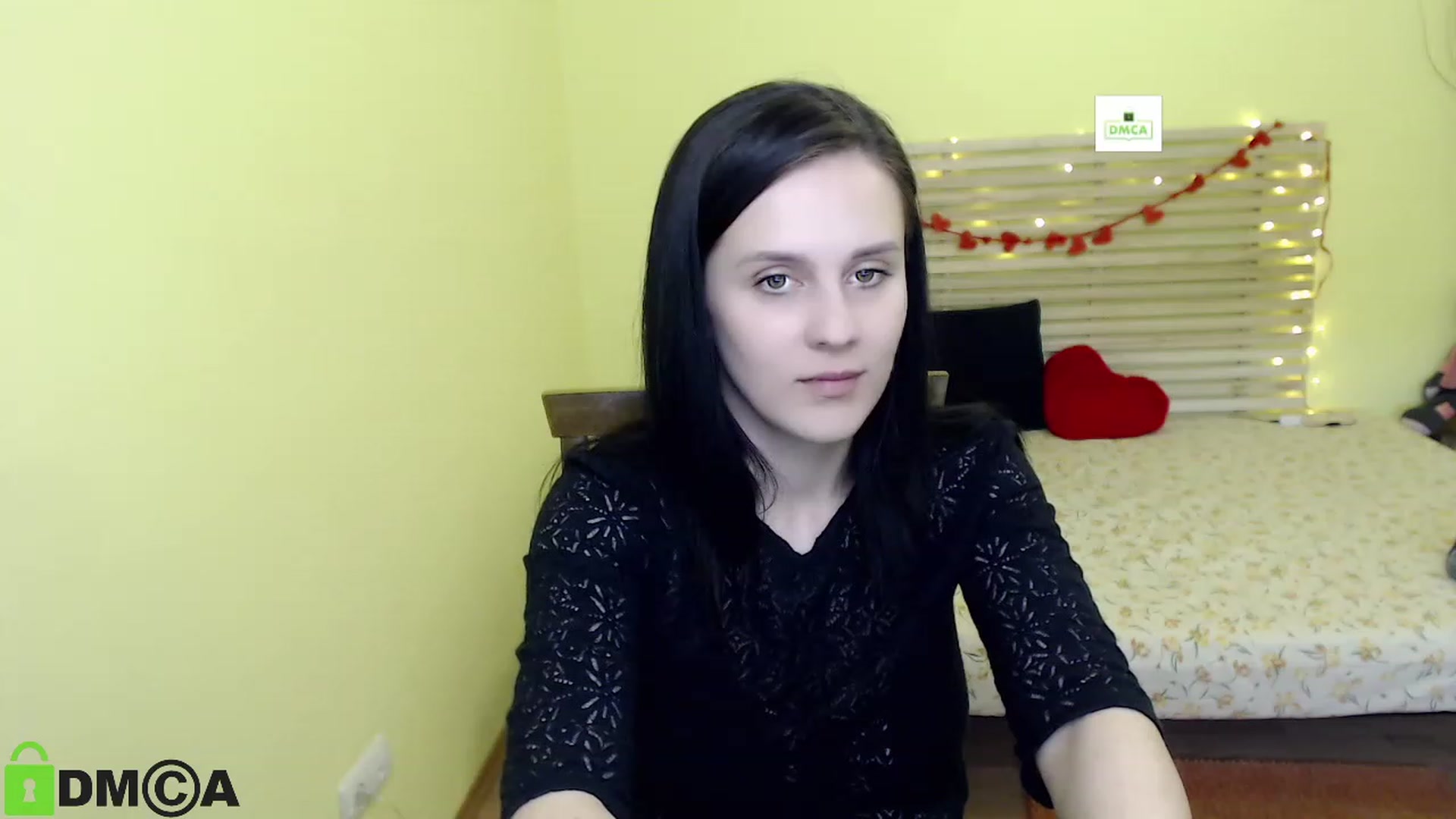 Gallery image thumbnail from ViolaEramoo's myfreecams stream on, 04/25/2023, 11:54 image 11 of 20