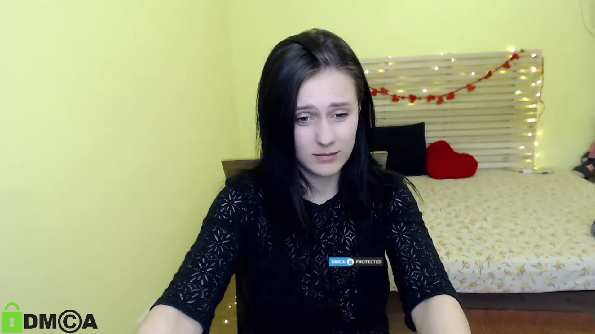 Gallery image thumbnail from ViolaEramoo's myfreecams stream on, 04/25/2023, 11:54 image 13 of 20