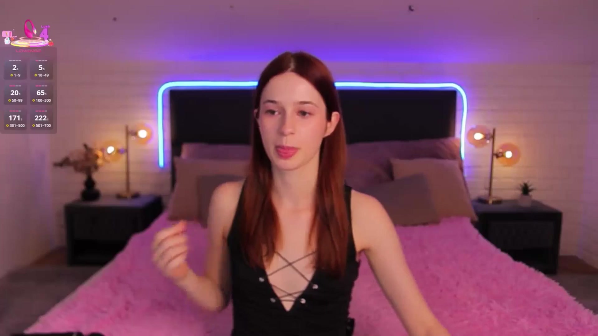 Gallery image thumbnail from Viola__Moon's myfreecams stream on, 07/02/2025, 10:31 image 19 of 20
