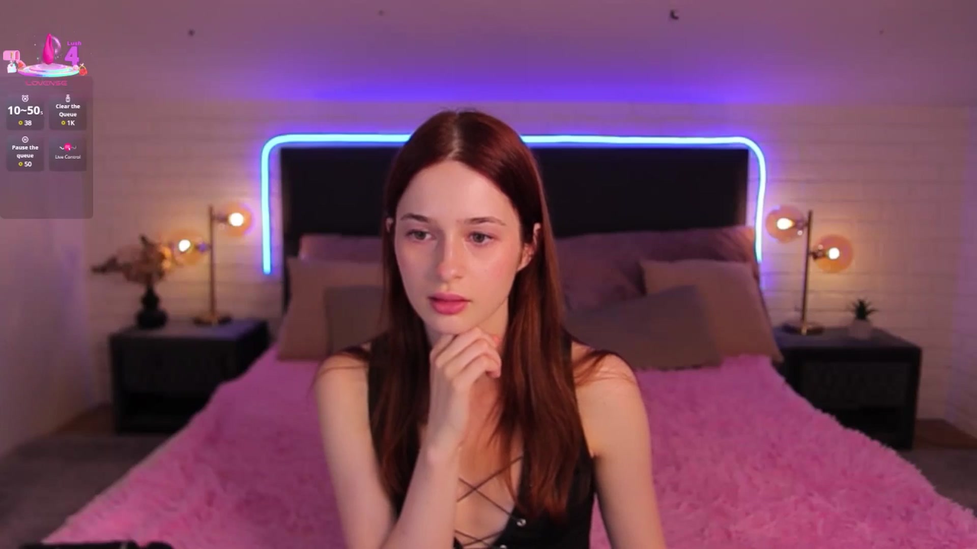 Gallery image thumbnail from Viola__Moon's myfreecams stream on, 07/02/2025, 10:31 image 10 of 20