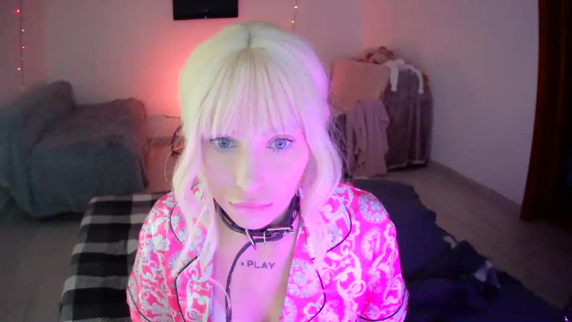Gallery image thumbnail from VioletBurn's myfreecams stream on, 07/08/2023, 16:56 image 3 of 20