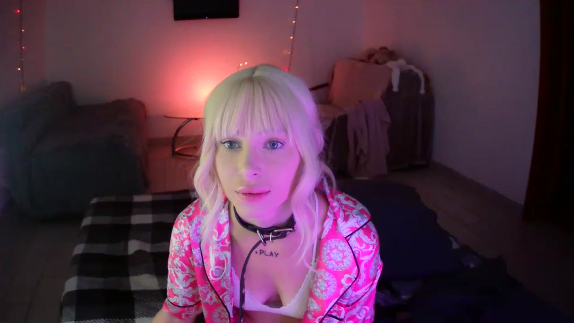 Gallery image thumbnail from VioletBurn's myfreecams stream on, 07/08/2023, 16:56 image 12 of 20