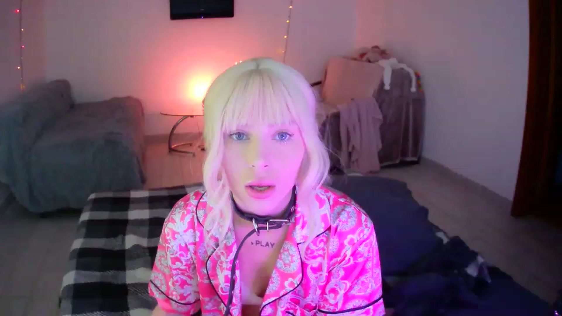 Gallery image thumbnail from VioletBurn's myfreecams stream on, 07/08/2023, 16:56 image 1 of 20