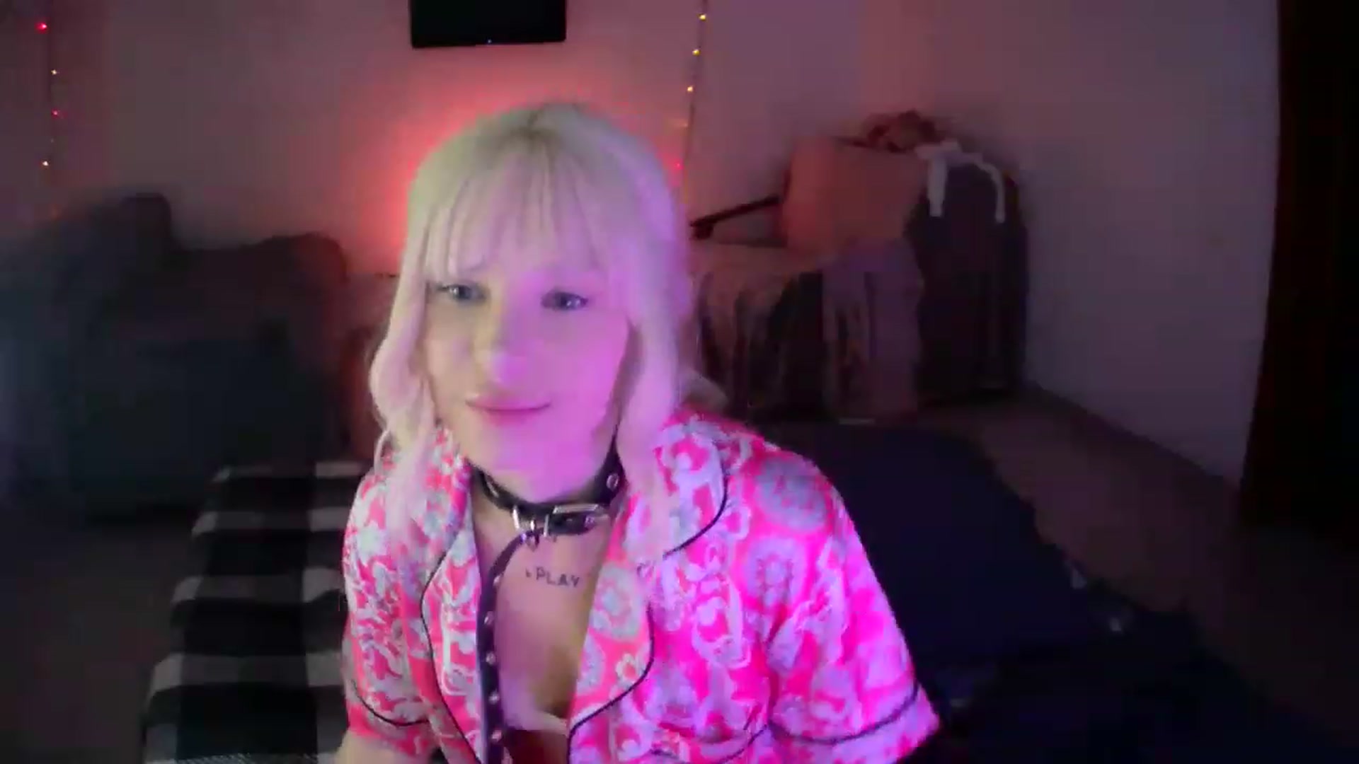 Gallery image thumbnail from VioletBurn's myfreecams stream on, 07/08/2023, 16:56 image 13 of 20