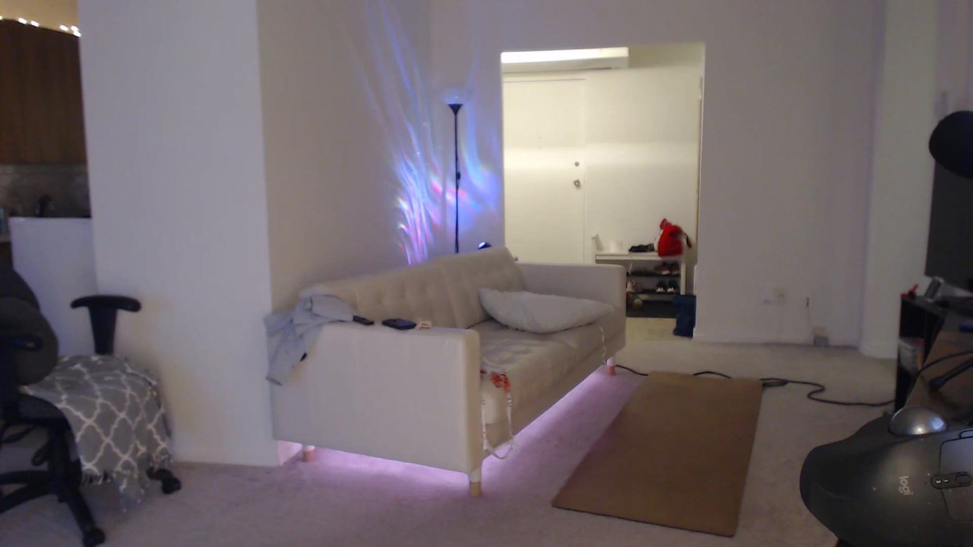 Gallery image thumbnail from VioletFoxy's myfreecams stream on, 01/06/2026, 23:16 image 5 of 20