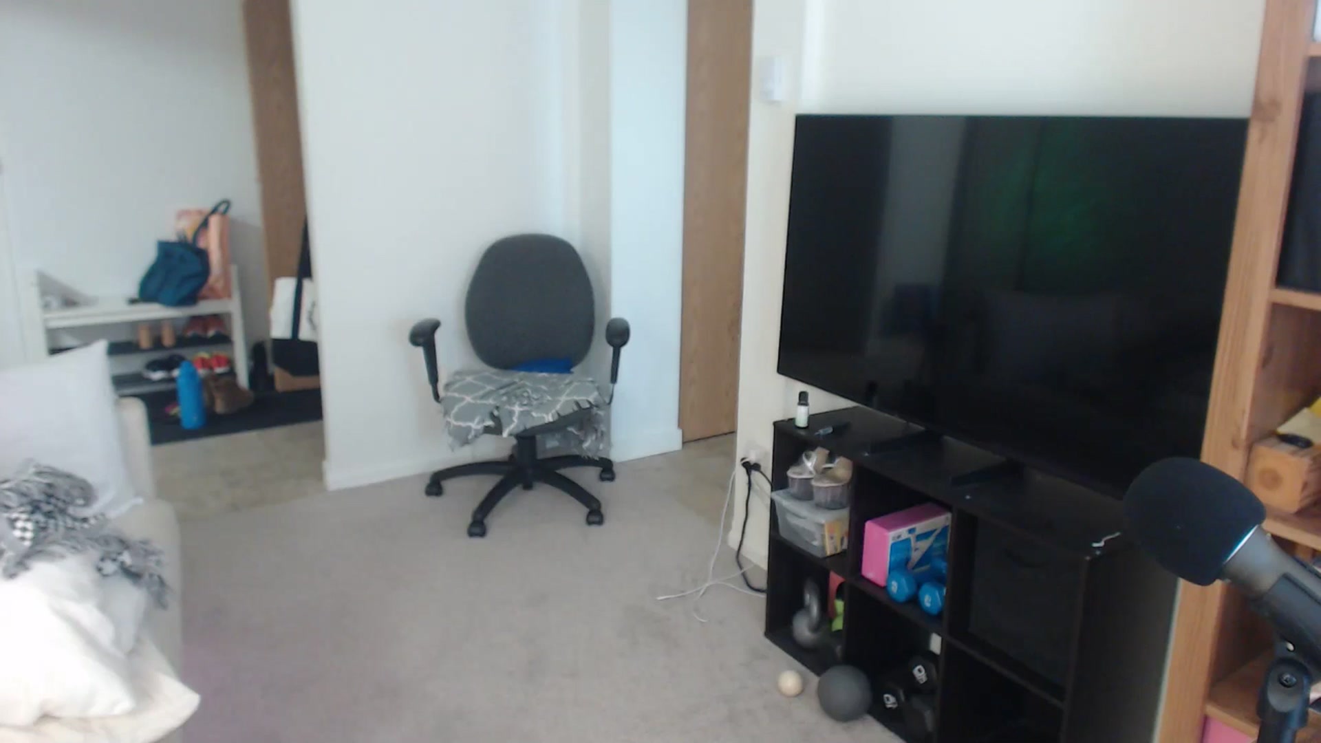 Gallery image thumbnail from VioletFoxy's myfreecams stream on, 04/10/2026, 23:24 image 19 of 20