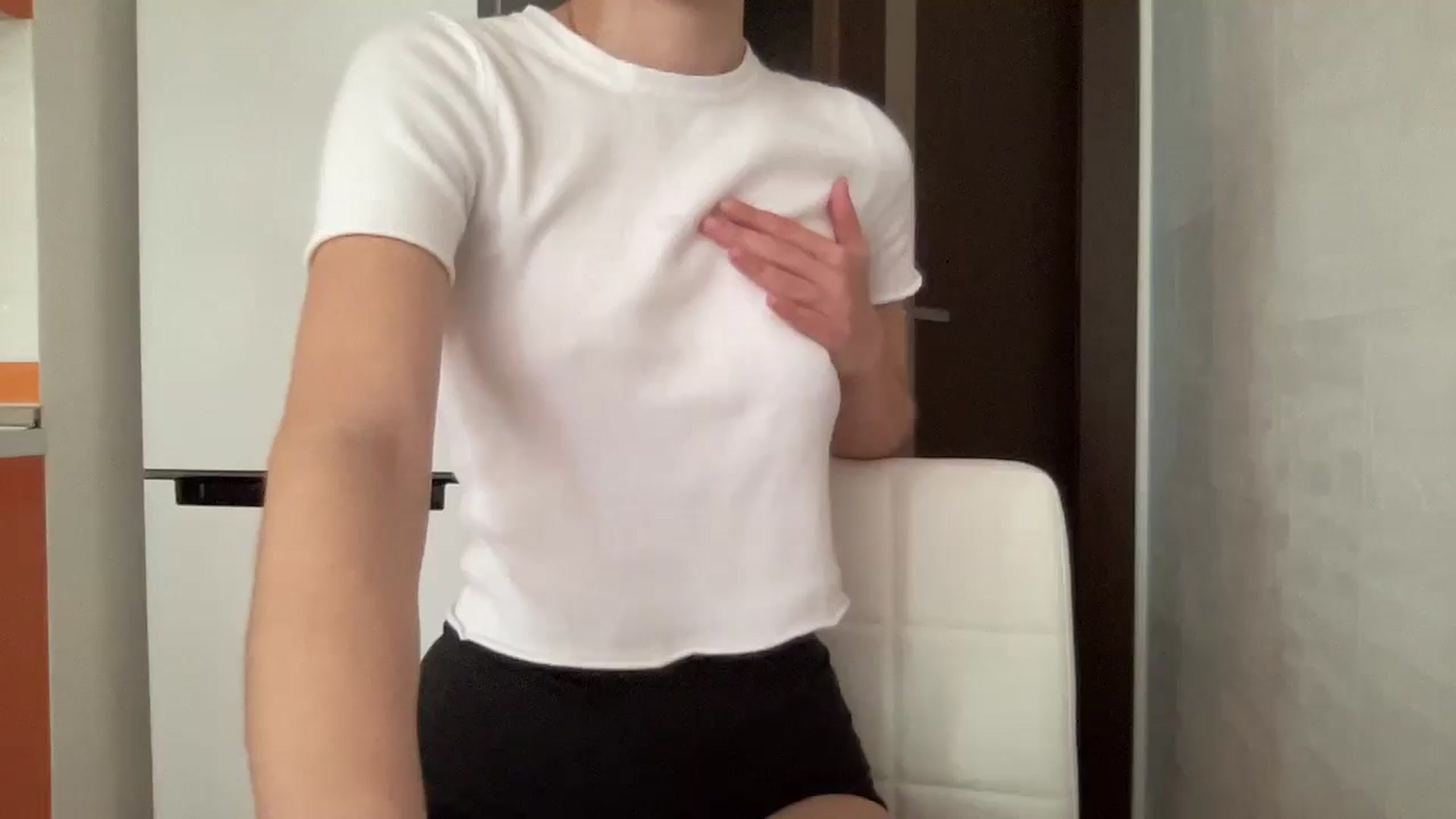 Gallery image thumbnail from VioletHeart's myfreecams stream on, 10/18/2025, 10:34 image 9 of 20