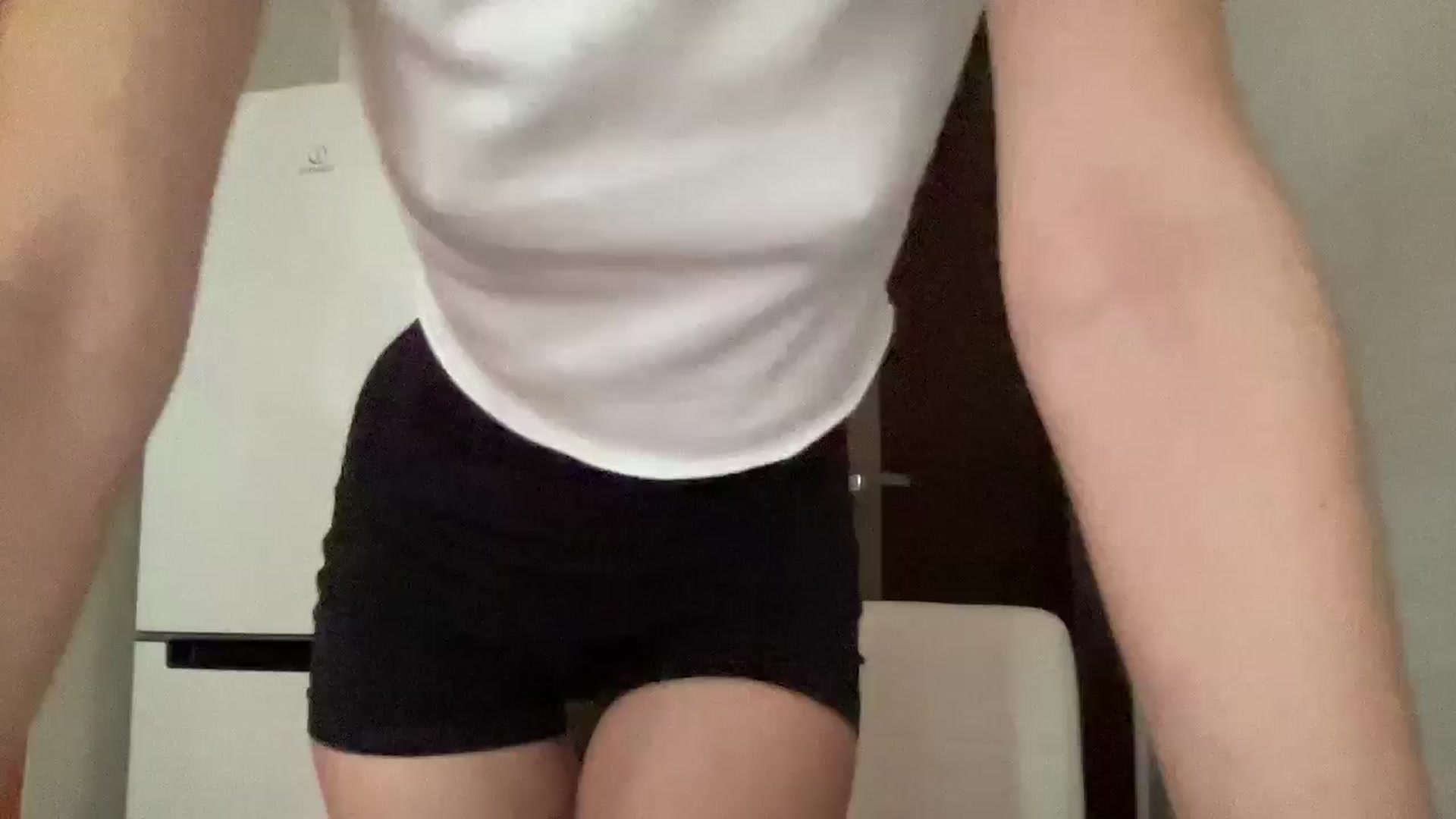 Gallery image thumbnail from VioletHeart's myfreecams stream on, 10/18/2025, 11:34 image 2 of 20