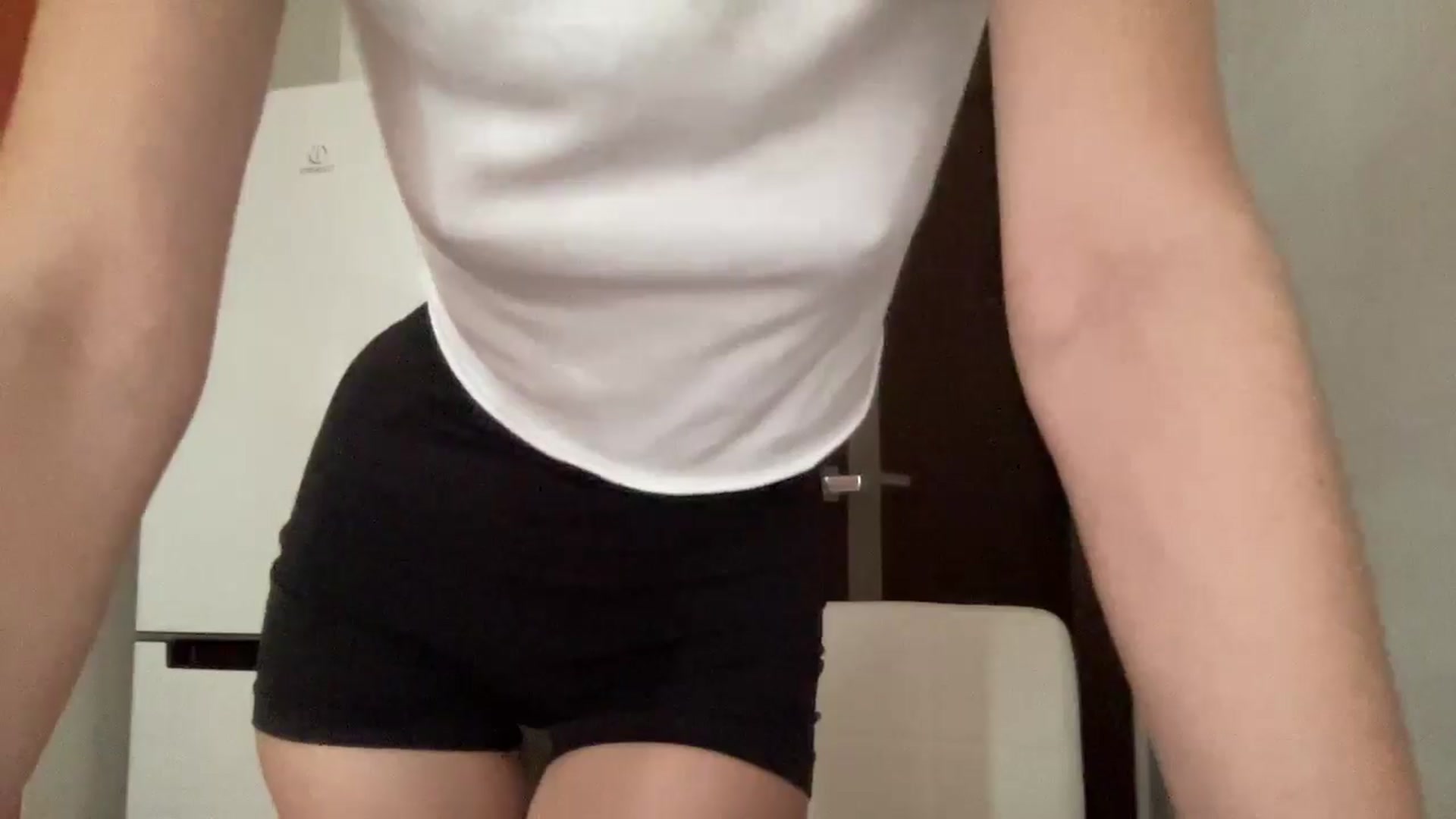 Gallery image thumbnail from VioletHeart's myfreecams stream on, 10/18/2025, 11:34 image 5 of 20