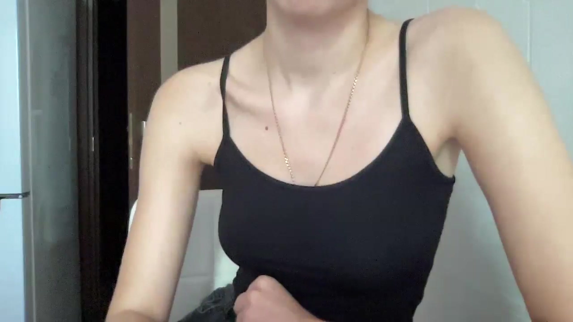 Gallery image thumbnail from VioletHeart's myfreecams stream on, 10/30/2025, 08:54 image 20 of 20