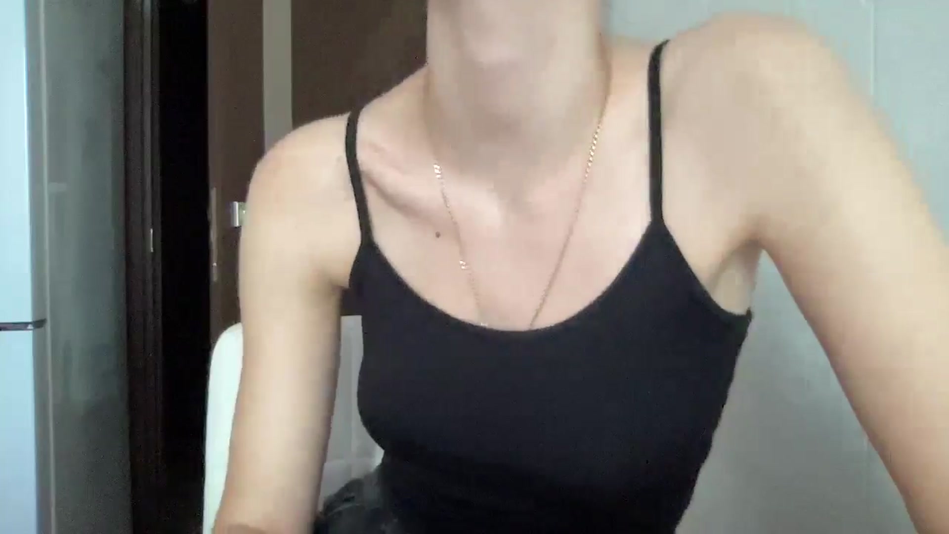 Gallery image thumbnail from VioletHeart's myfreecams stream on, 10/30/2025, 08:54 image 15 of 20