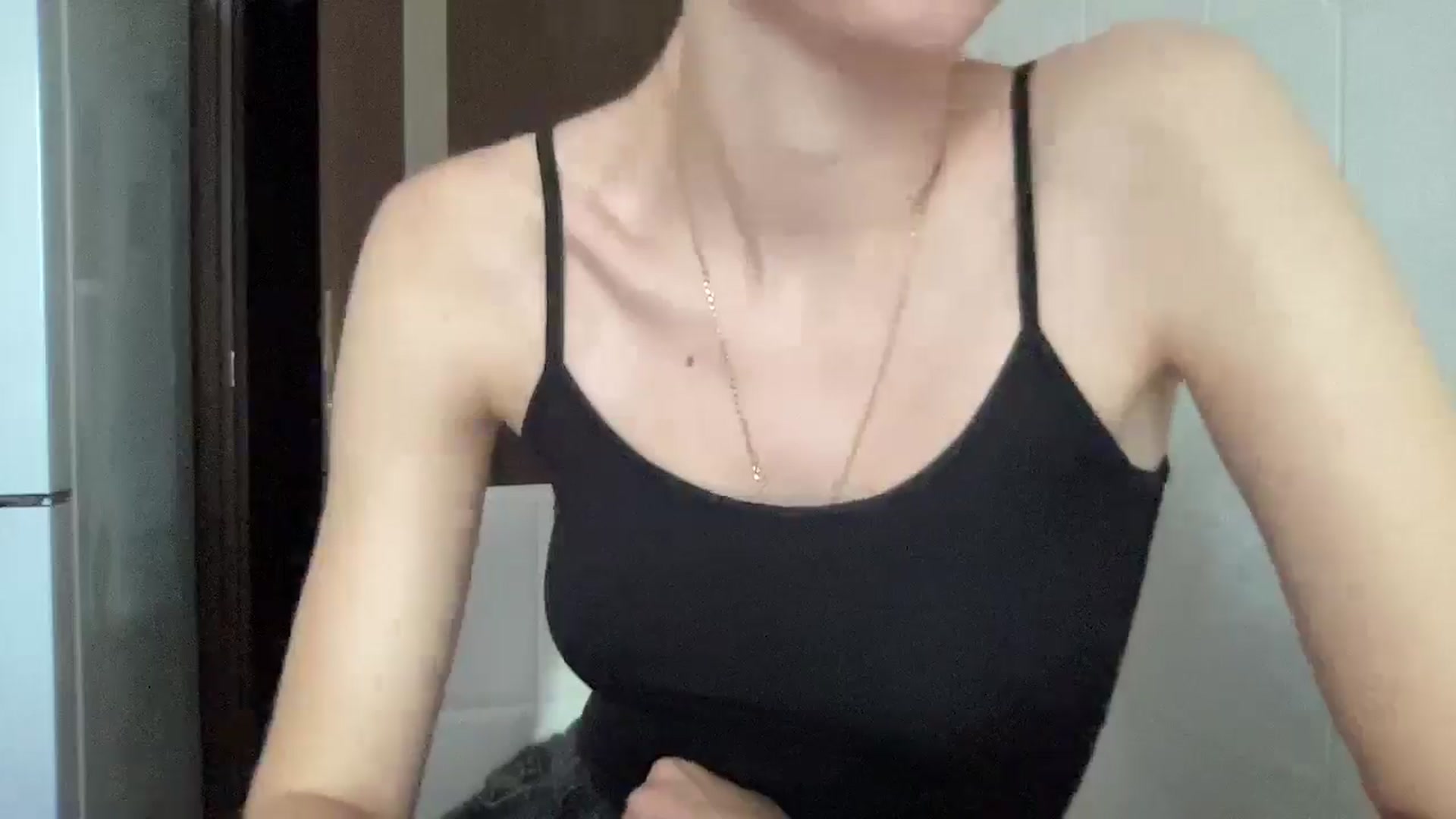 Gallery image thumbnail from VioletHeart's myfreecams stream on, 10/30/2025, 08:54 image 13 of 20