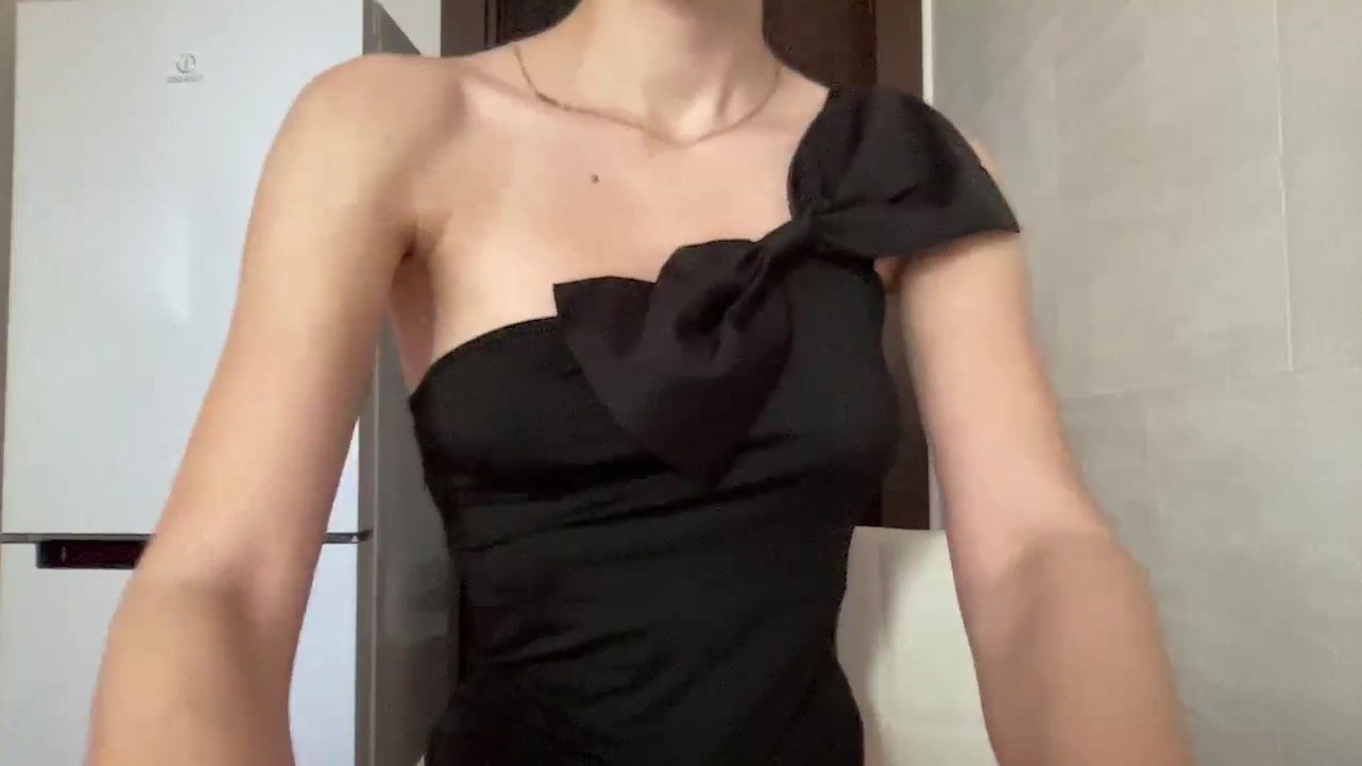 Gallery image thumbnail from VioletHeart's myfreecams stream on, 11/02/2025, 09:32 image 5 of 20