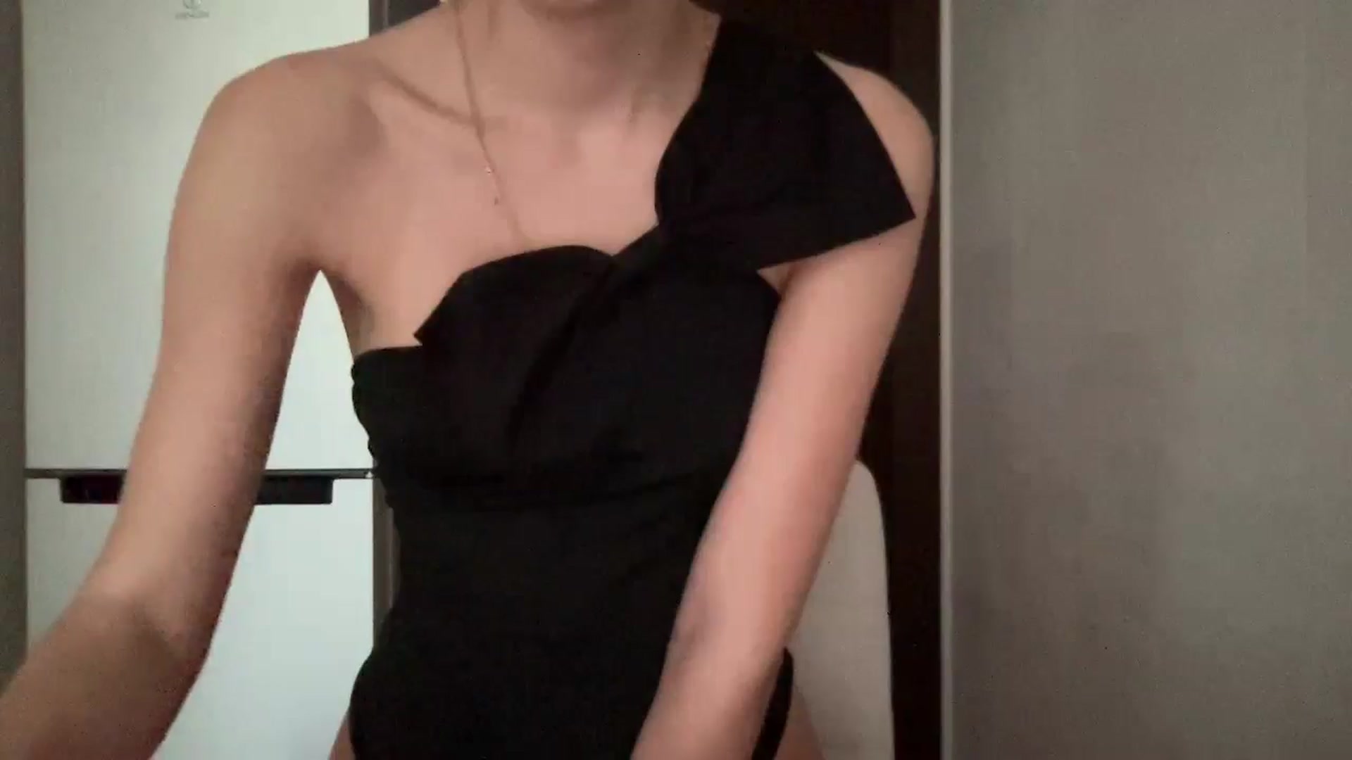 Gallery image thumbnail from VioletHeart's myfreecams stream on, 11/02/2025, 14:25 image 18 of 20