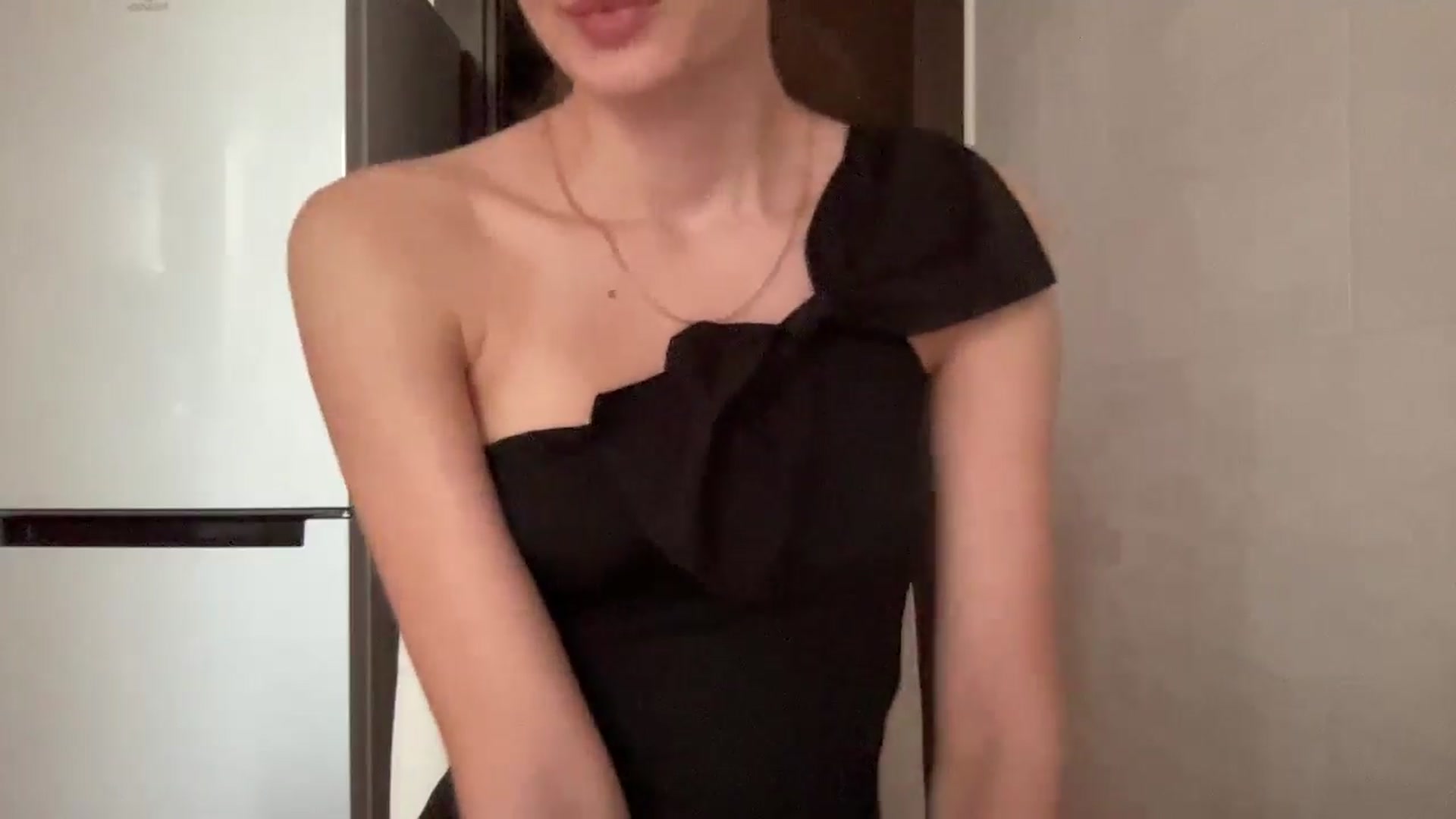 Gallery image thumbnail from VioletHeart's myfreecams stream on, 11/02/2025, 14:25 image 3 of 20