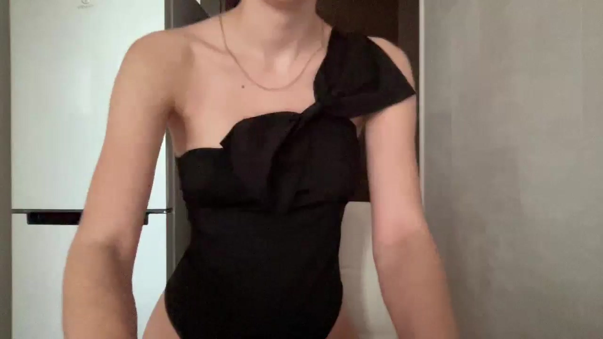Gallery image thumbnail from VioletHeart's myfreecams stream on, 11/02/2025, 14:25 image 7 of 20