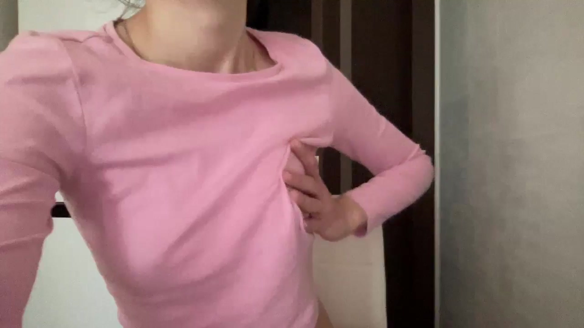 Gallery image thumbnail from VioletHeart's myfreecams stream on, 11/04/2025, 09:49 image 12 of 20