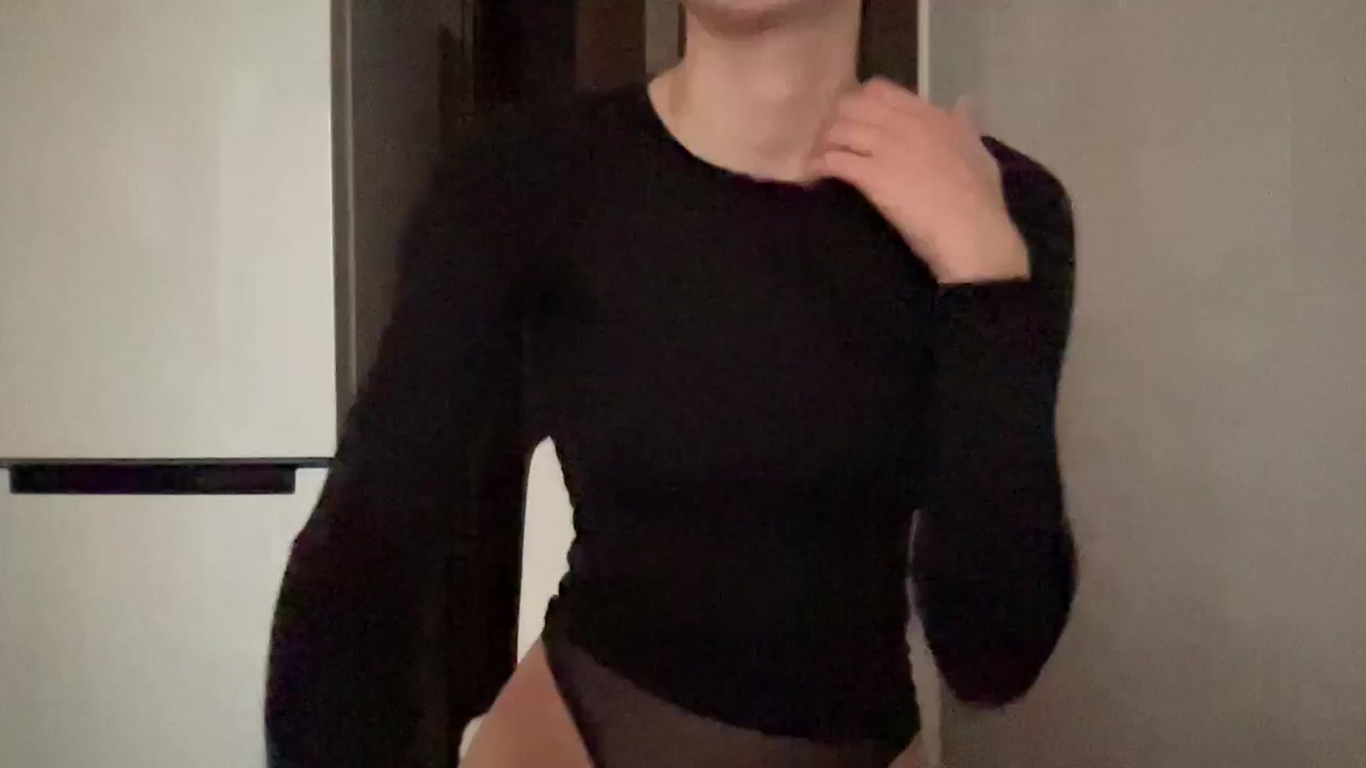 Gallery image thumbnail from VioletHeart's myfreecams stream on, 11/09/2025, 10:16 image 4 of 20