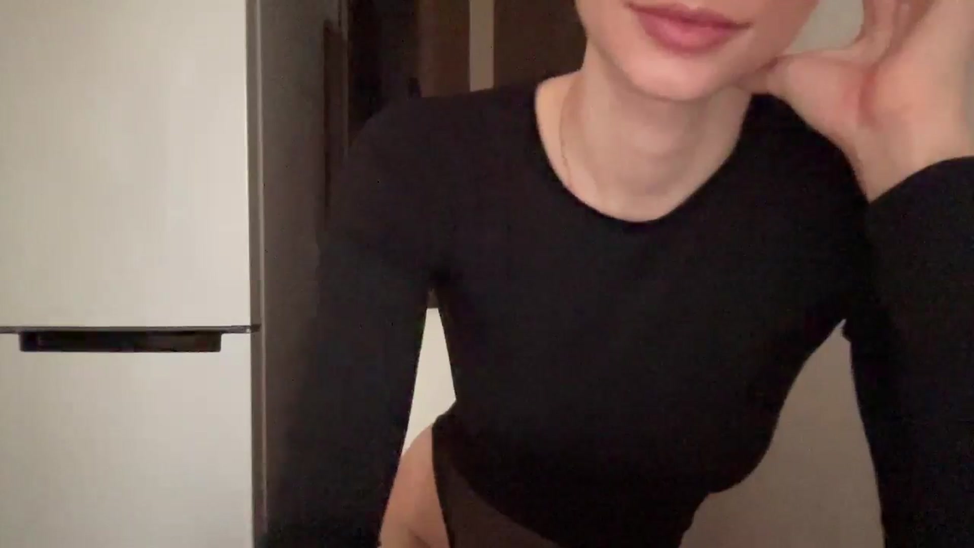 Gallery image thumbnail from VioletHeart's myfreecams stream on, 11/09/2025, 10:16 image 3 of 20