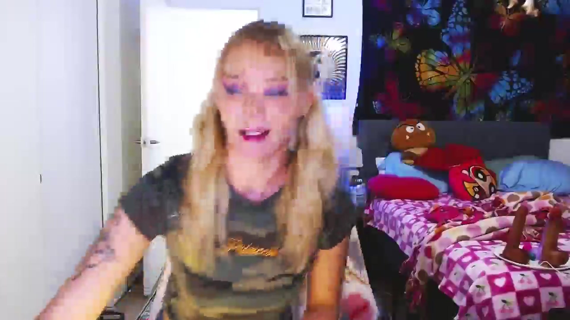 Gallery image thumbnail from VioletRay's myfreecams stream on, 09/12/2025, 06:45 image 20 of 20