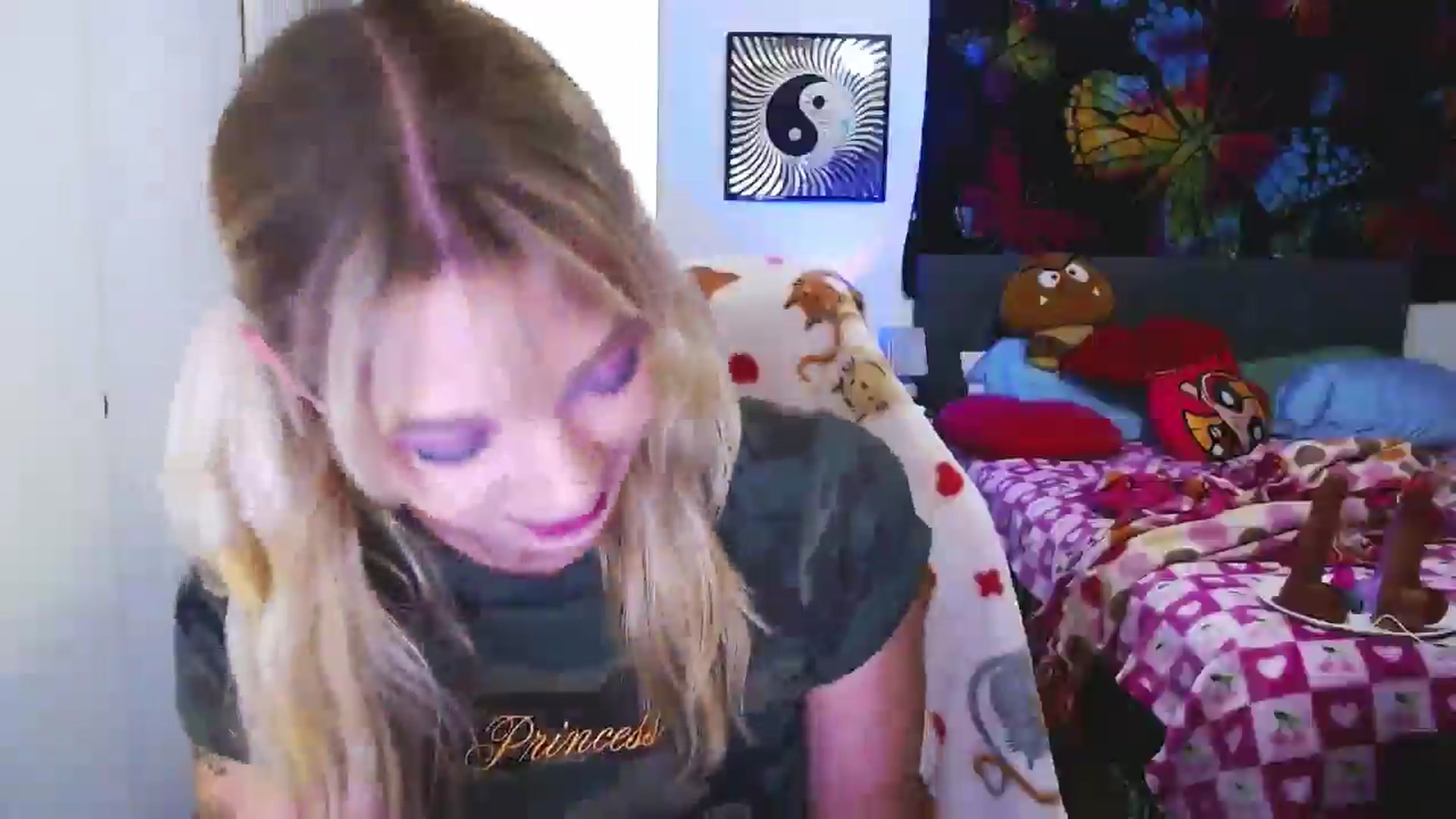 Gallery image thumbnail from VioletRay's myfreecams stream on, 09/12/2025, 06:45 image 16 of 20