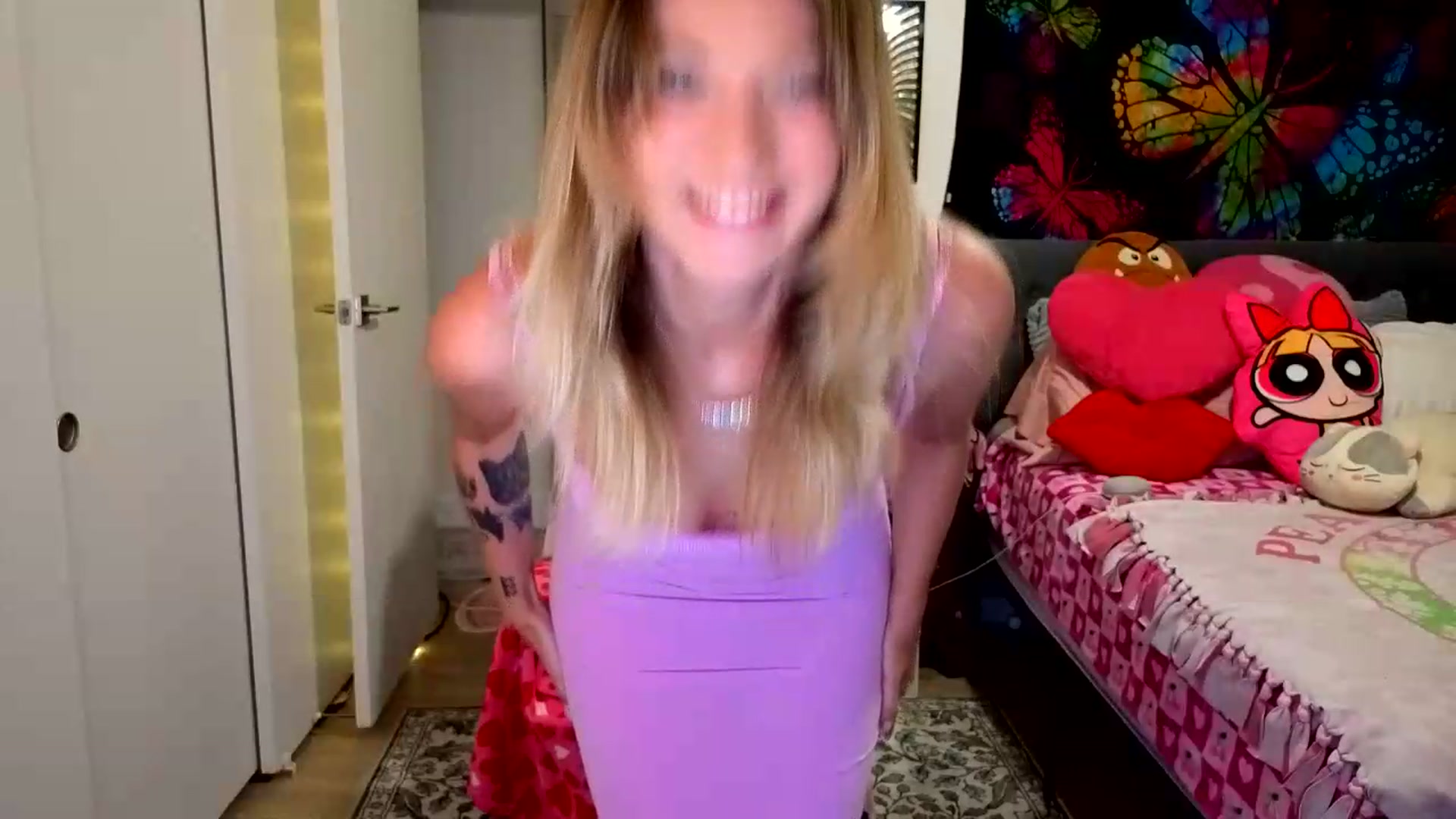 Gallery image thumbnail from VioletRay's myfreecams stream on, 07/01/2026, 05:32 image 3 of 20