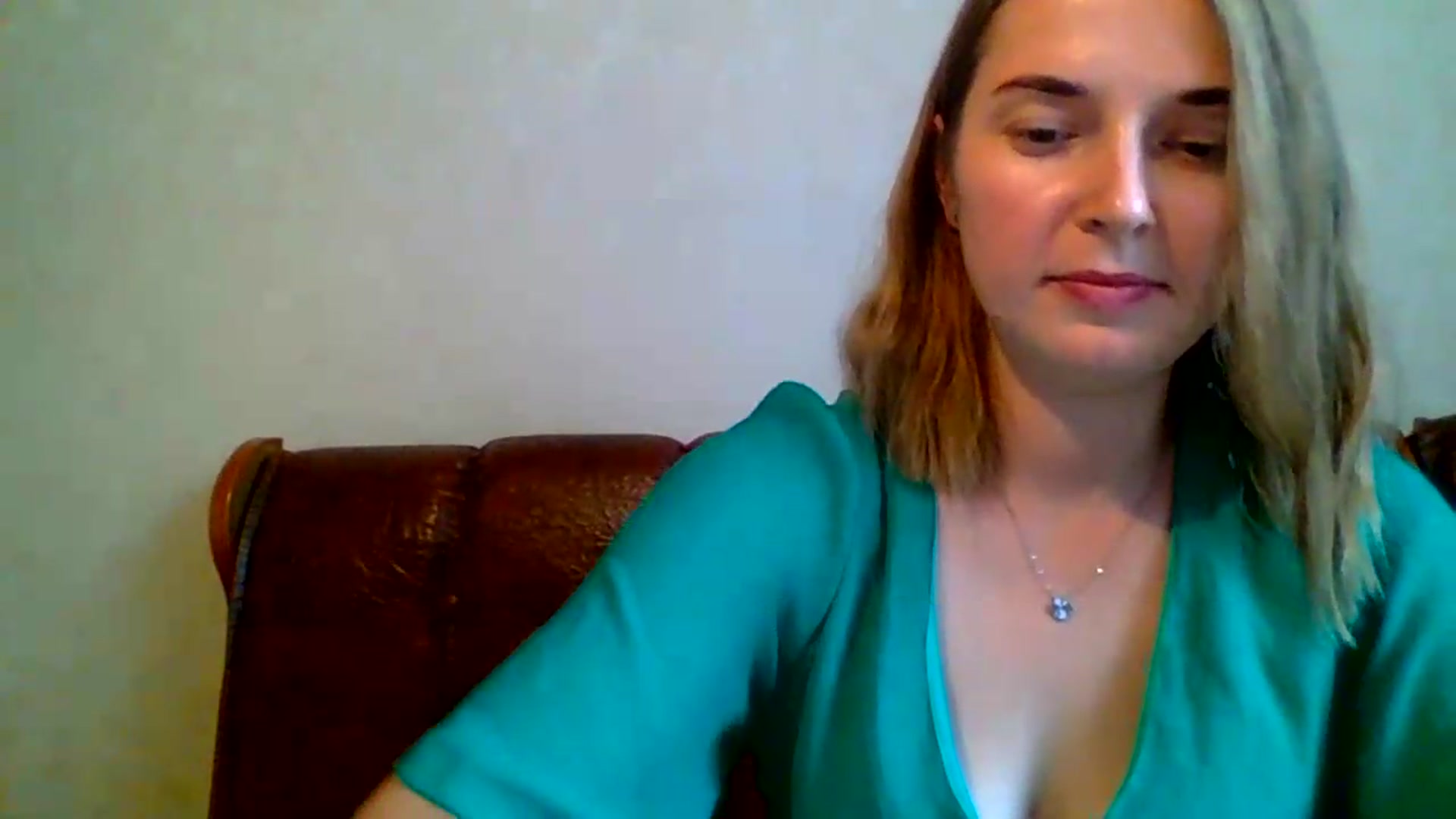 Gallery image thumbnail from VioletSton's myfreecams stream on, 08/18/2026, 09:00 image 18 of 20