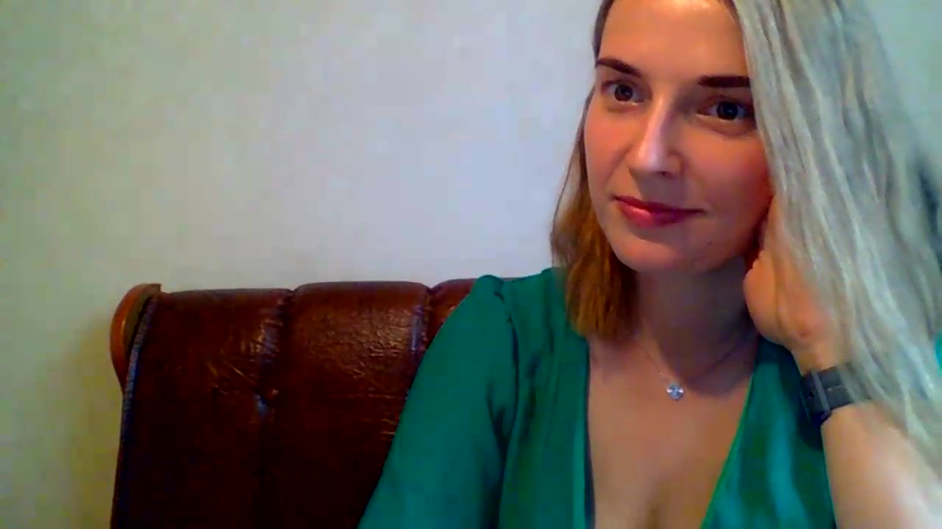Gallery image thumbnail from VioletSton's myfreecams stream on, 08/18/2026, 09:00 image 10 of 20