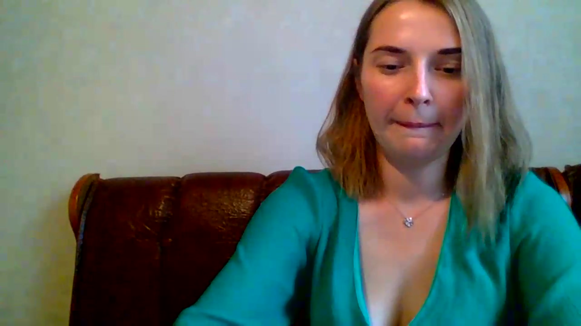 Gallery image thumbnail from VioletSton's myfreecams stream on, 08/18/2026, 09:00 image 8 of 20