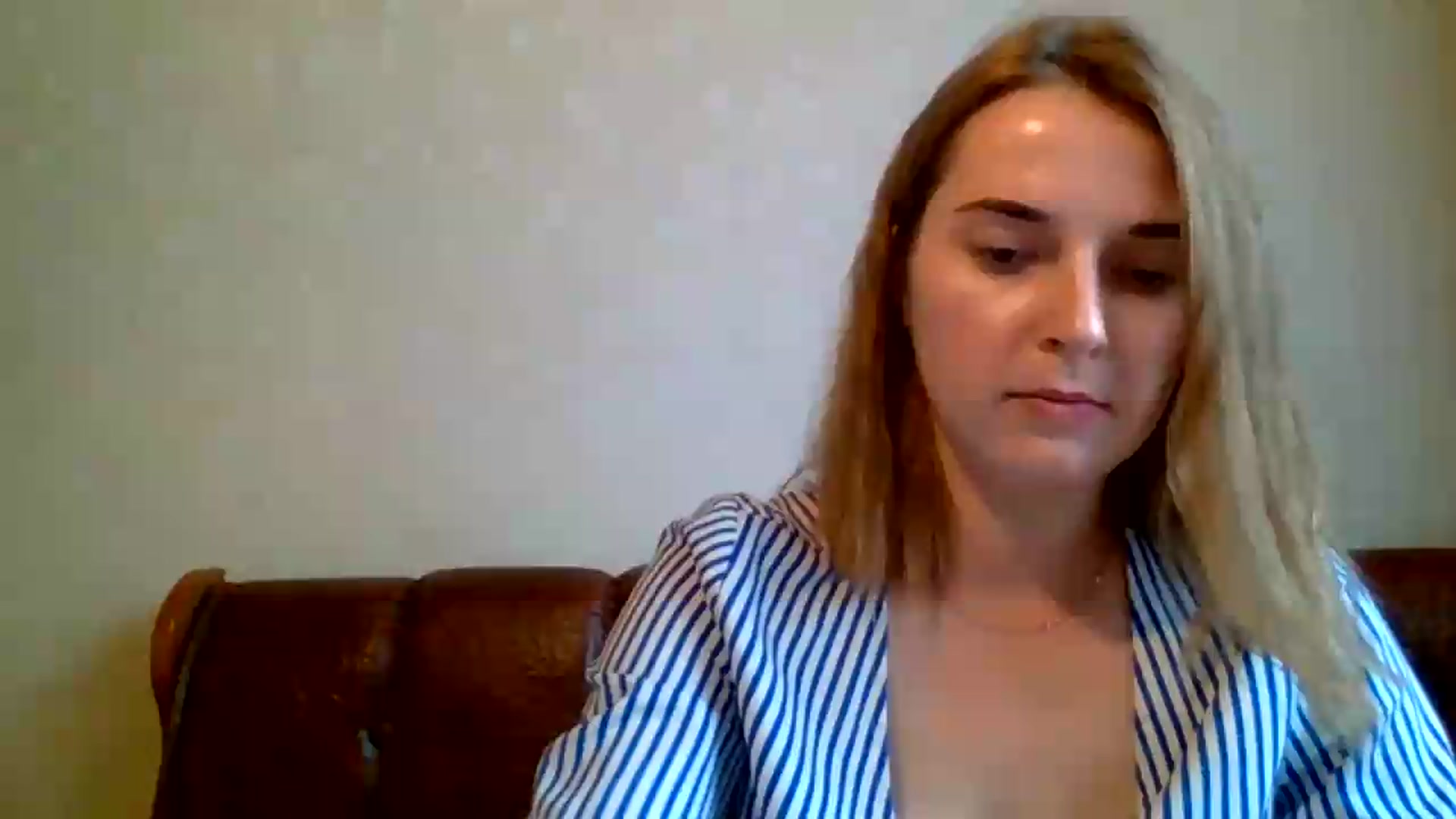 Gallery image thumbnail from VioletSton's myfreecams stream on, 09/01/2026, 11:40 image 19 of 20