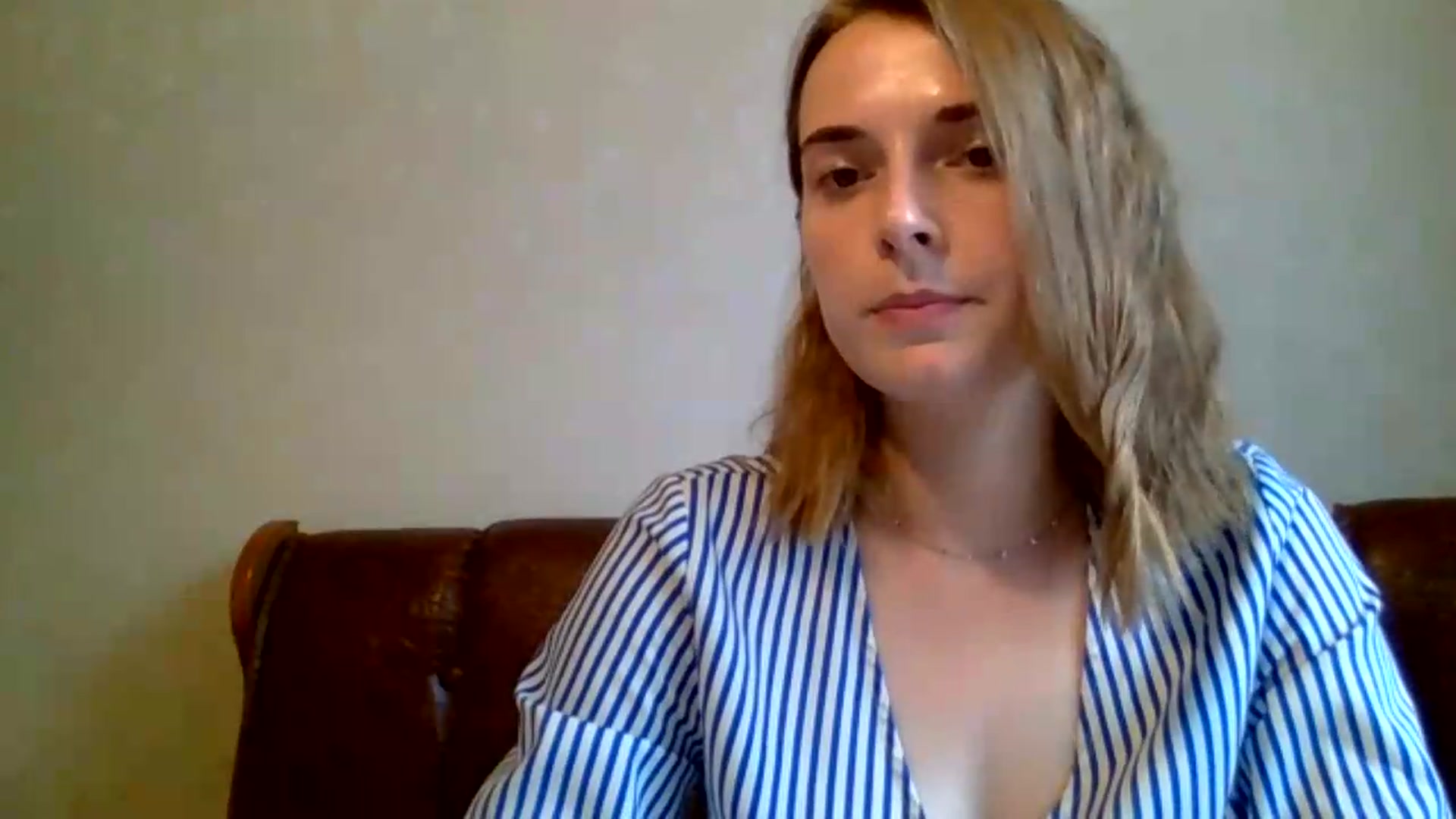 Gallery image thumbnail from VioletSton's myfreecams stream on, 09/01/2026, 11:40 image 7 of 20
