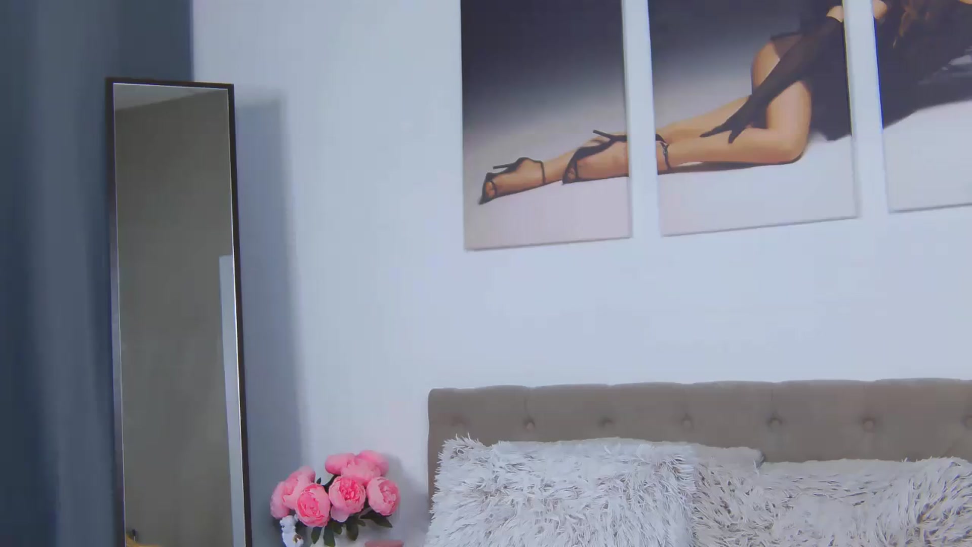 Gallery image thumbnail from VioletSwone's myfreecams stream on, 07/31/2026, 13:58 image 20 of 20