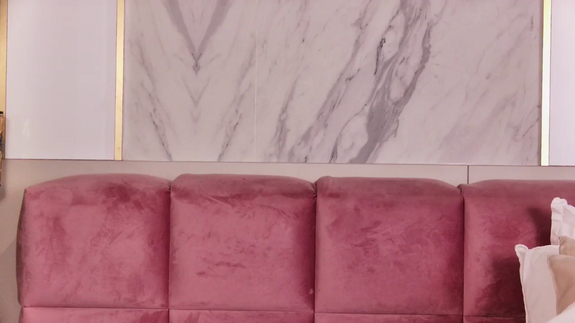Gallery image thumbnail from VioletWonder_'s myfreecams stream on, 07/31/2024, 24:00 image 19 of 20
