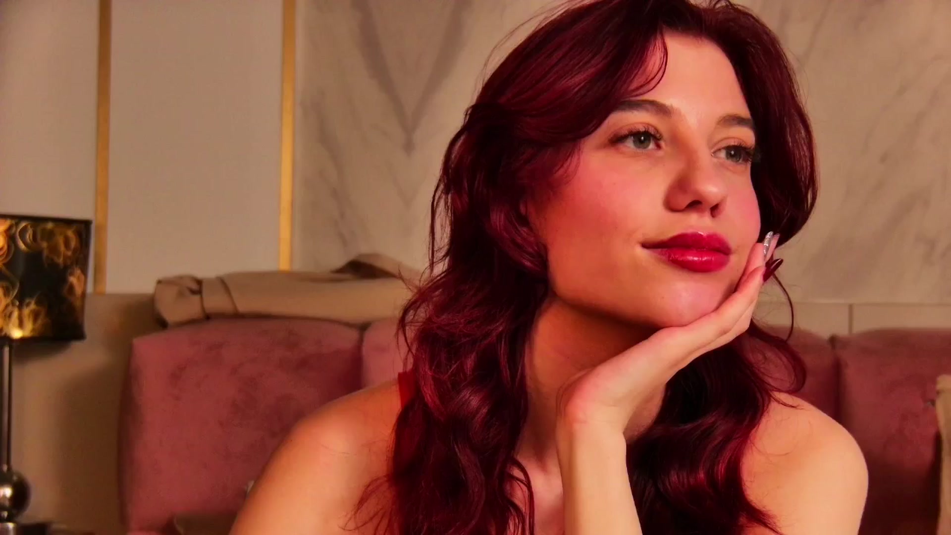 Gallery image thumbnail from VioletWonder_'s myfreecams stream on, 01/30/2025, 23:43 image 15 of 20
